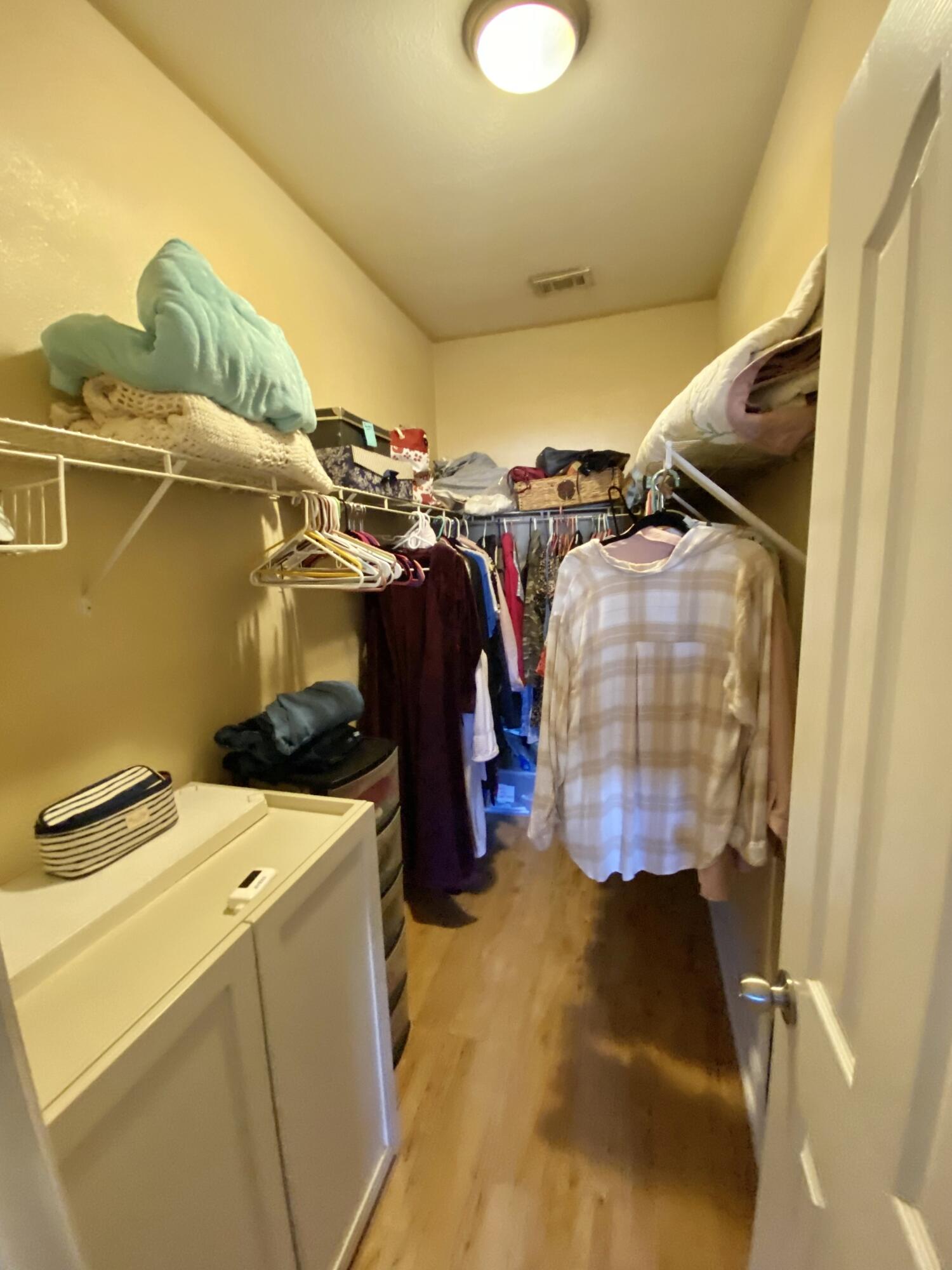 ROLLING RIDGE S/D - Residential