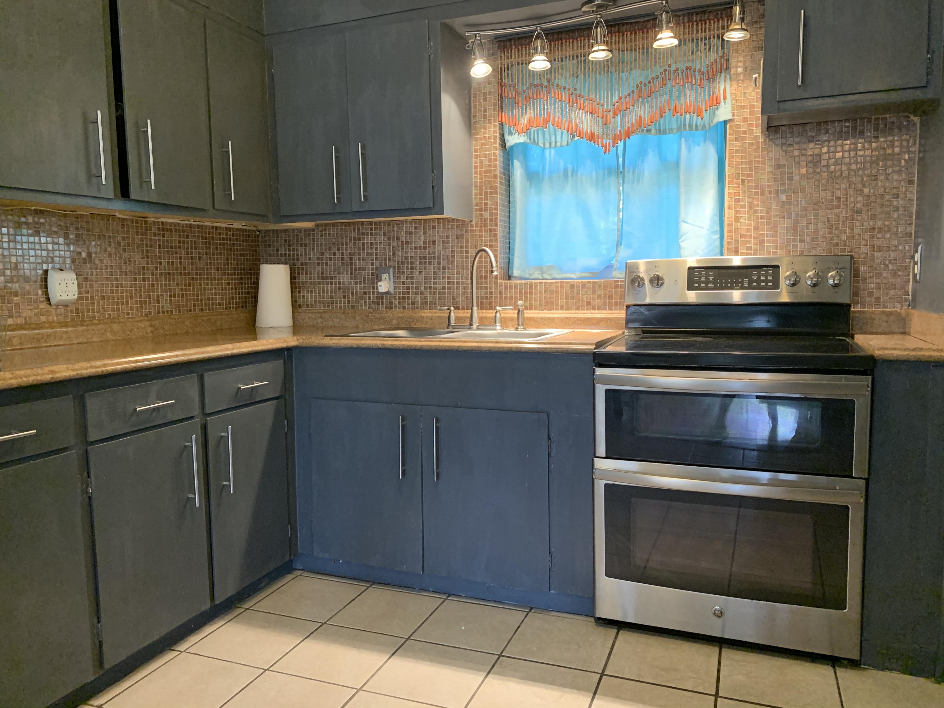 EL CENTRO BEACH - Residential