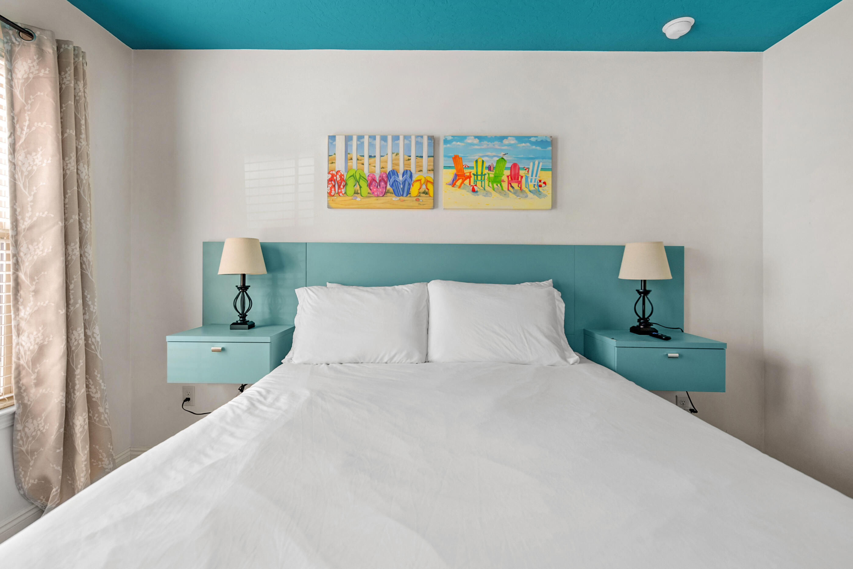 COTTAGES AT EAST RIVER - Residential