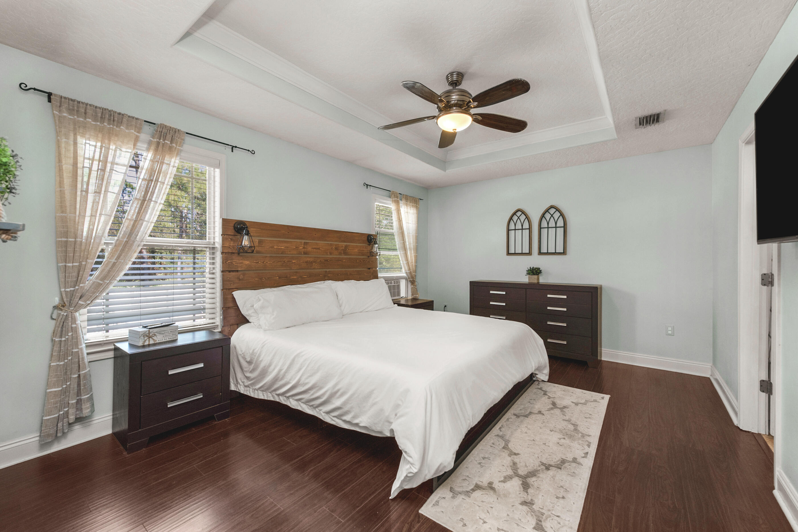 COTTAGES AT EAST RIVER - Residential