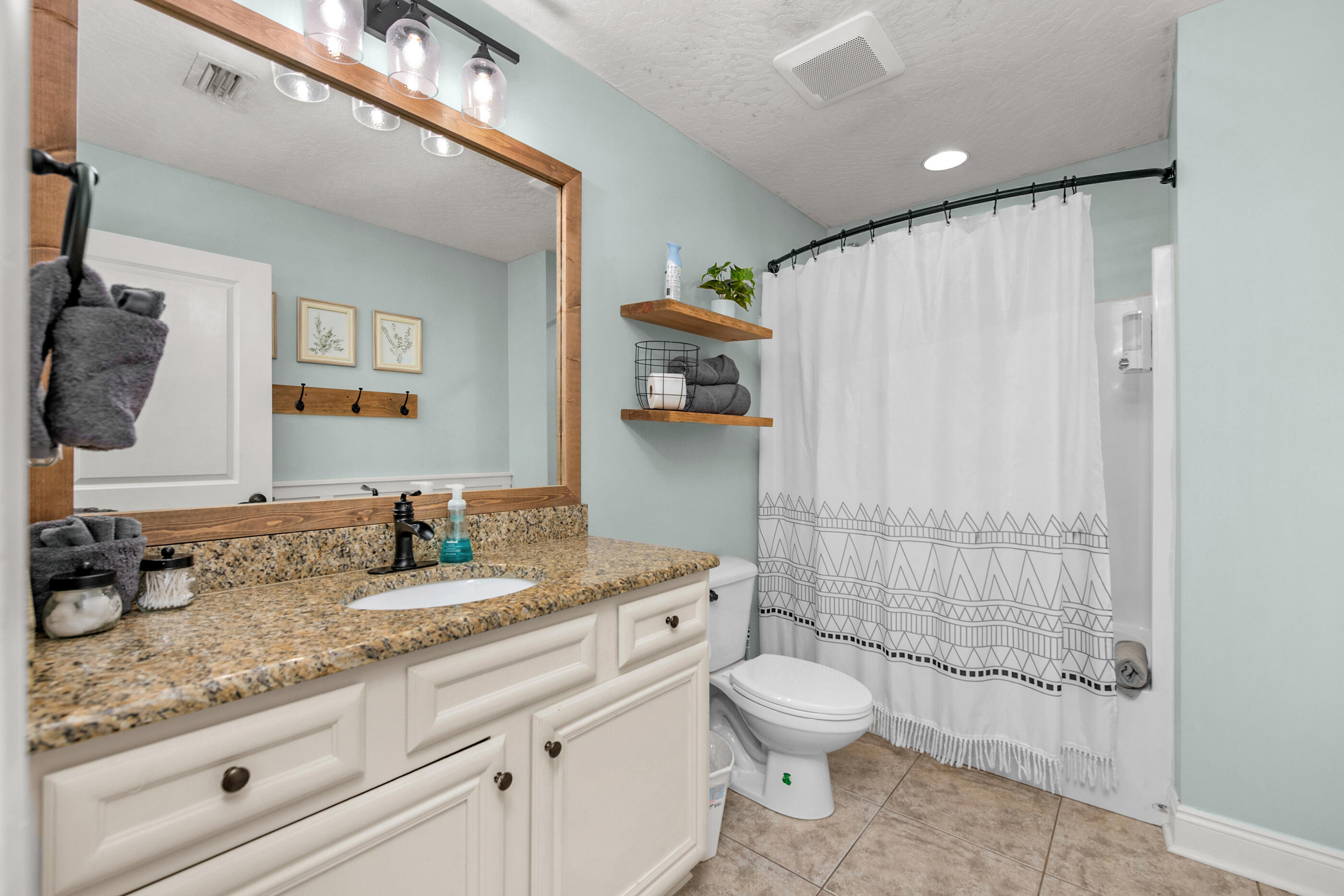 COTTAGES AT EAST RIVER - Residential