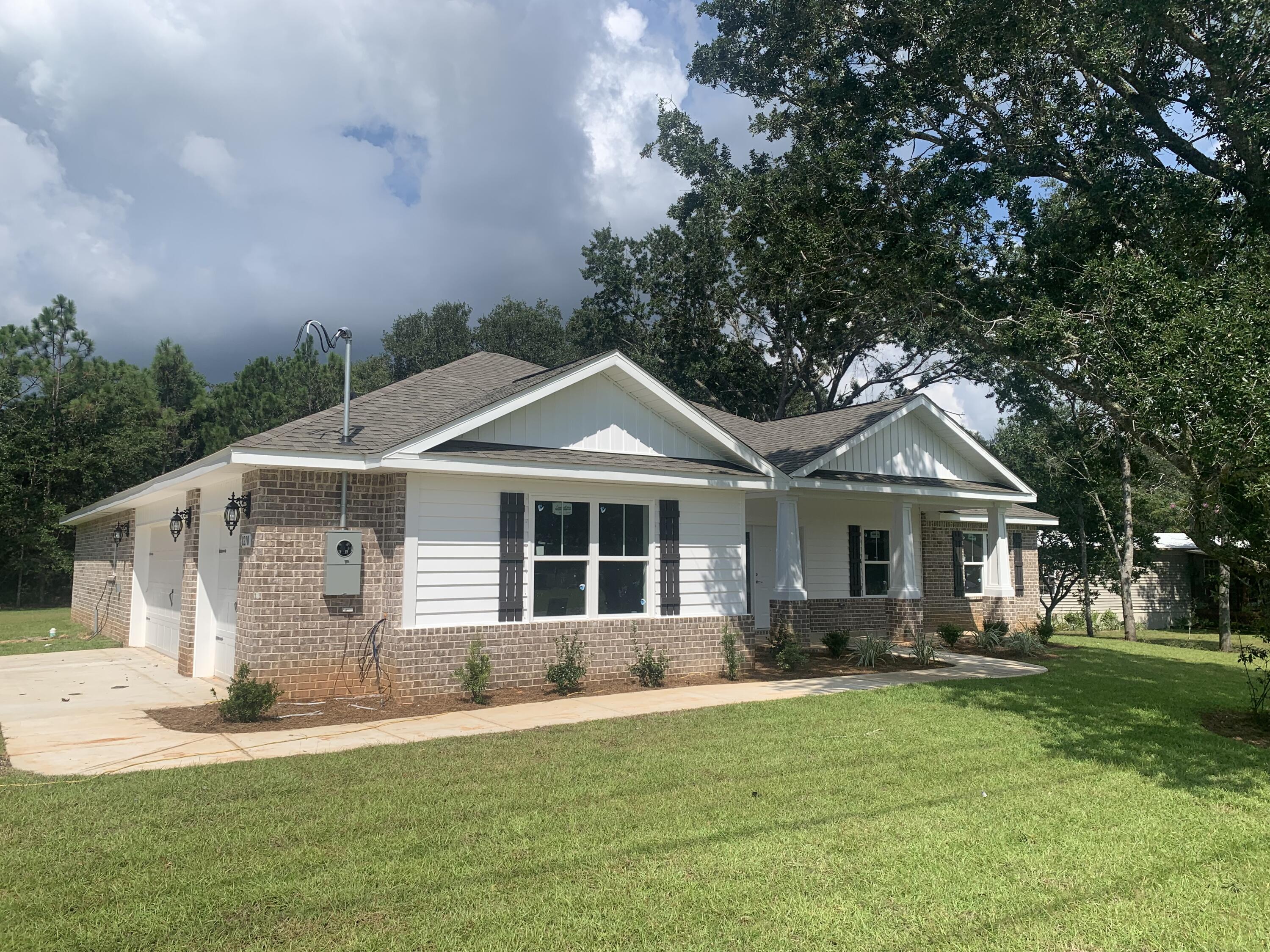 NAVARRE 2ND ADDITION - Residential