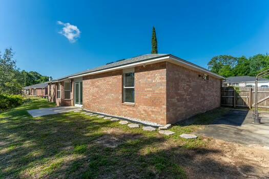 NORTHVIEW ESTATES 5TH ADDN - Residential