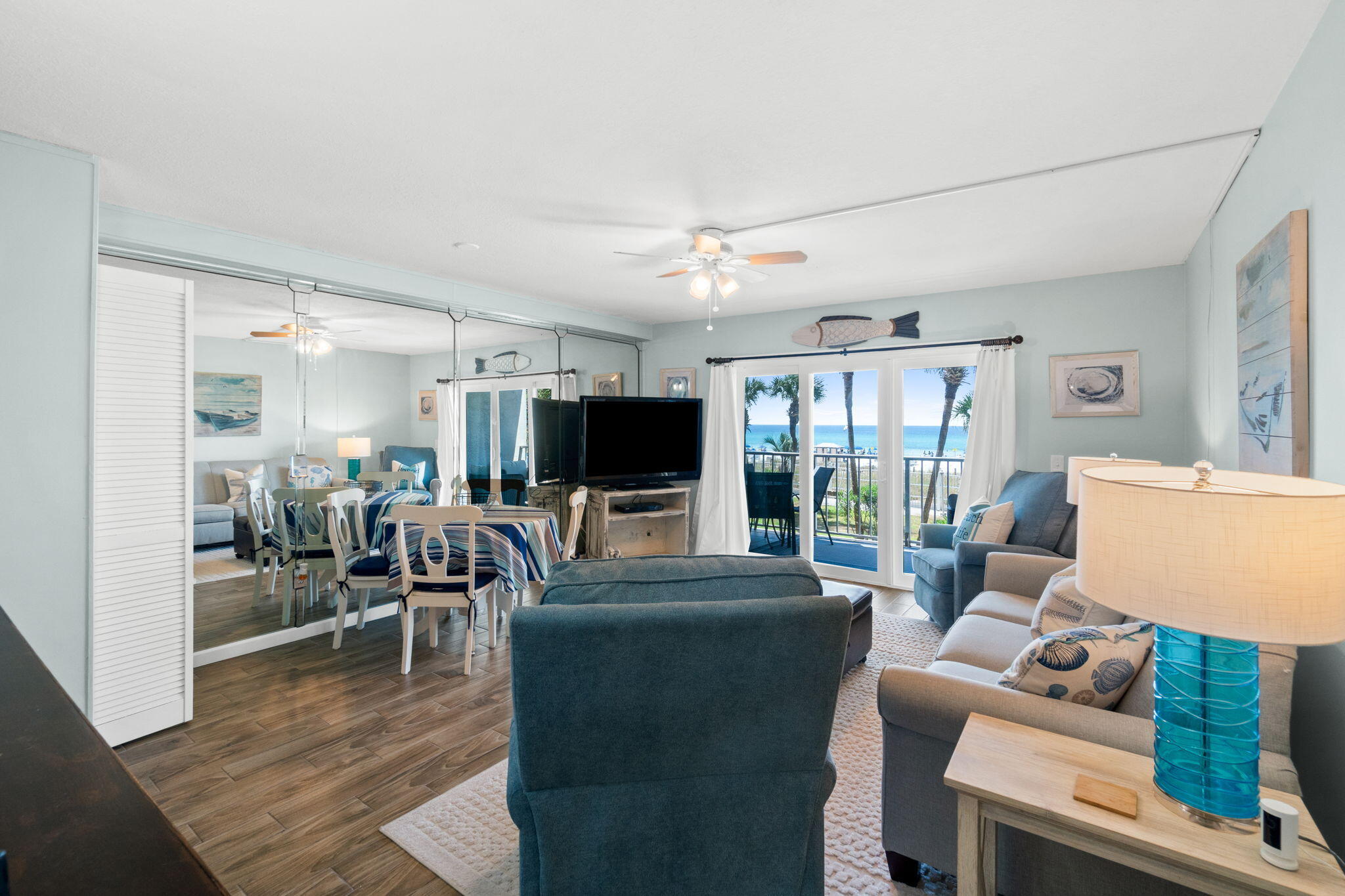 SUMMIT CONDOMINIUM, THE - Residential