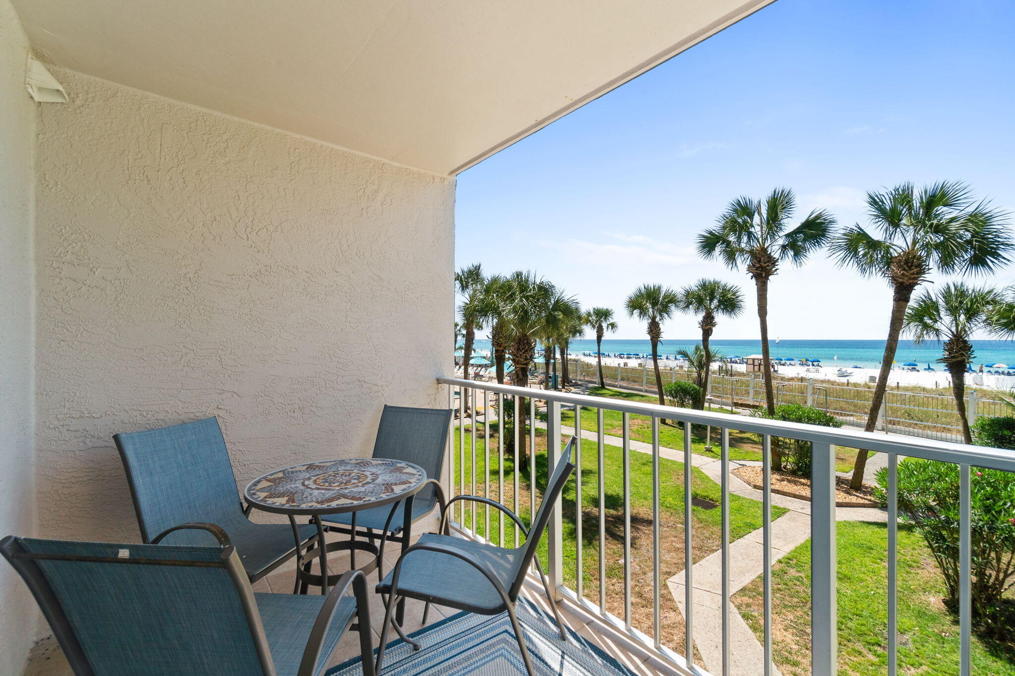 SUMMIT CONDOMINIUM, THE - Residential