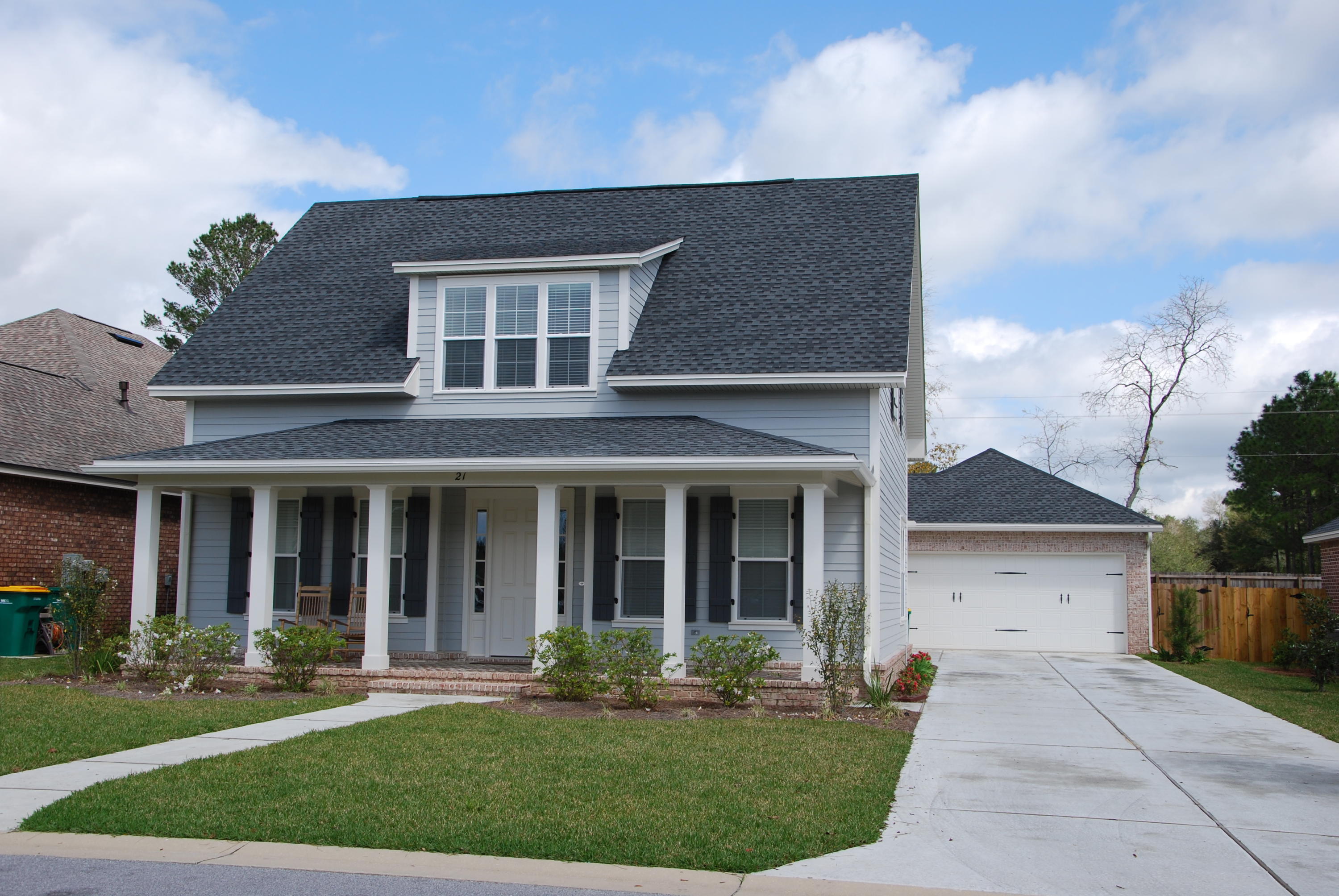 THE STABLES AT ROCKY BAYOU - Residential