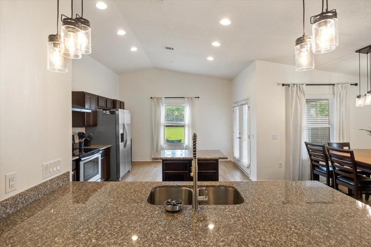 NAVARRE S/D 2ND ADDN - Residential