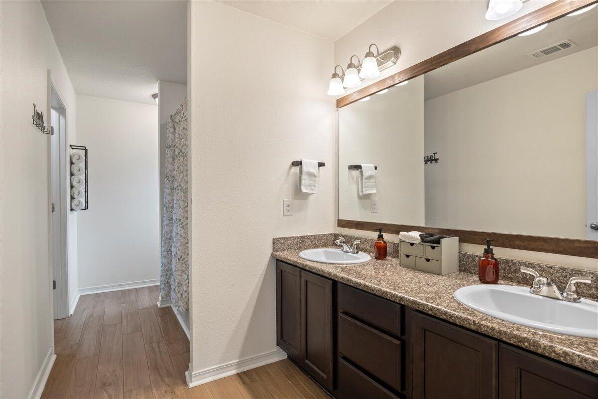 NAVARRE S/D 2ND ADDN - Residential