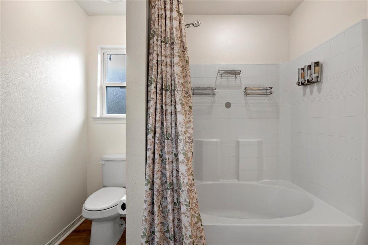 NAVARRE S/D 2ND ADDN - Residential