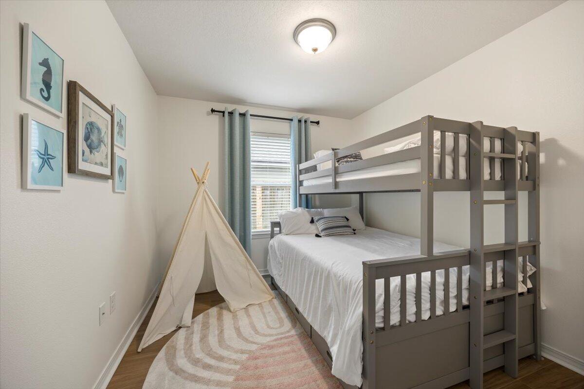 NAVARRE S/D 2ND ADDN - Residential