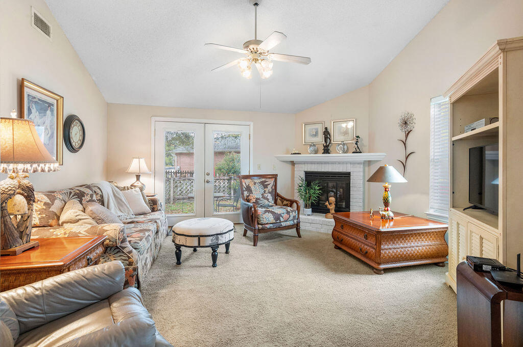 PARKWOOD AT BLUEWATER BAY - Residential