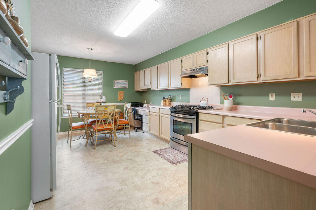 PARKWOOD AT BLUEWATER BAY - Residential