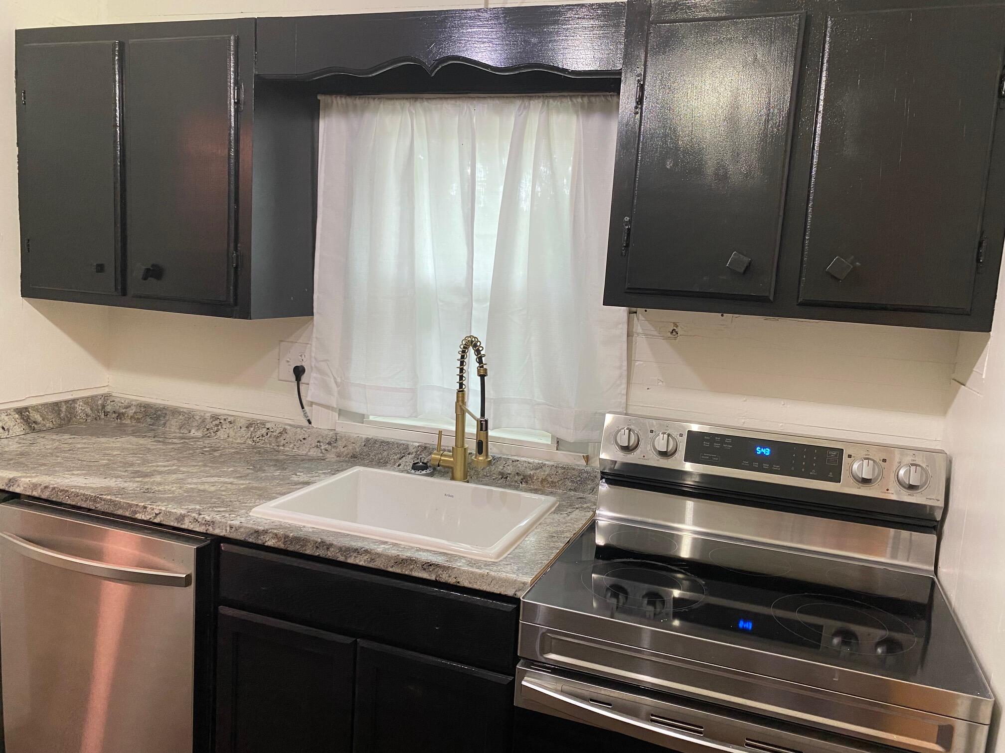 TOWN OF DEFUNIAK SPRINGS - Residential