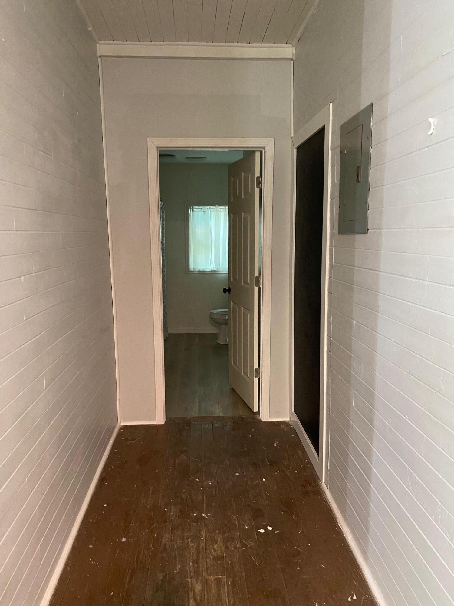 TOWN OF DEFUNIAK SPRINGS - Residential