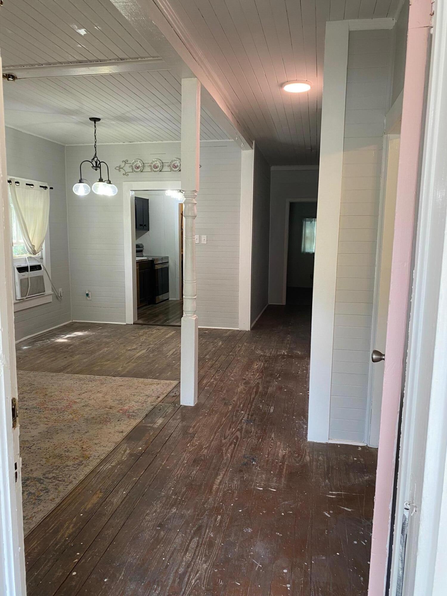 TOWN OF DEFUNIAK SPRINGS - Residential