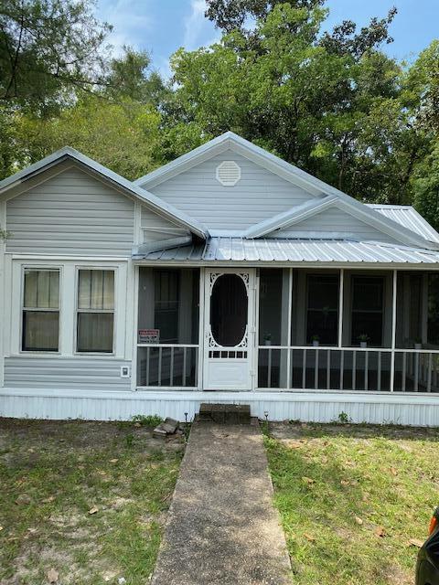 TOWN OF DEFUNIAK SPRINGS - Residential