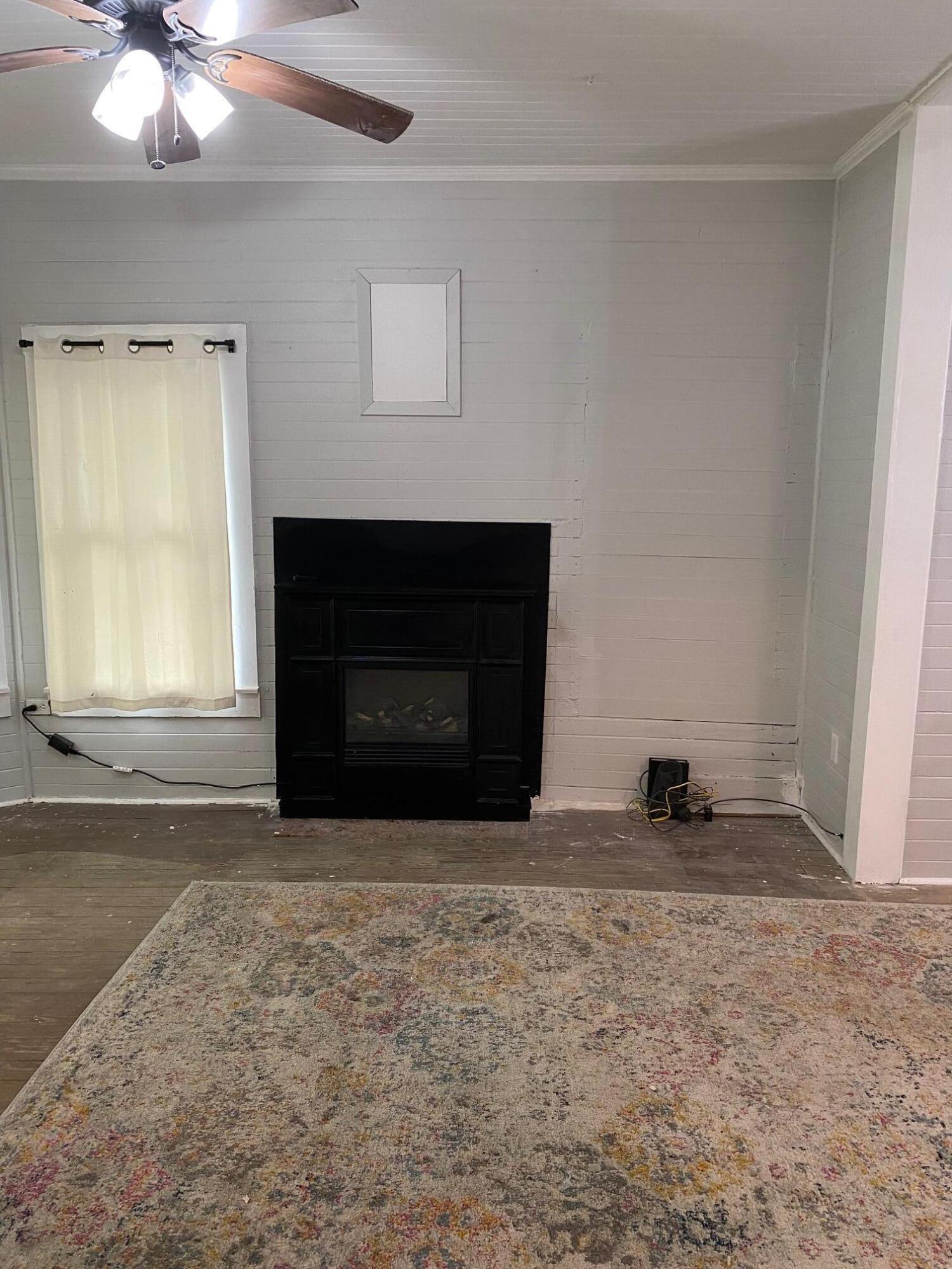 TOWN OF DEFUNIAK SPRINGS - Residential