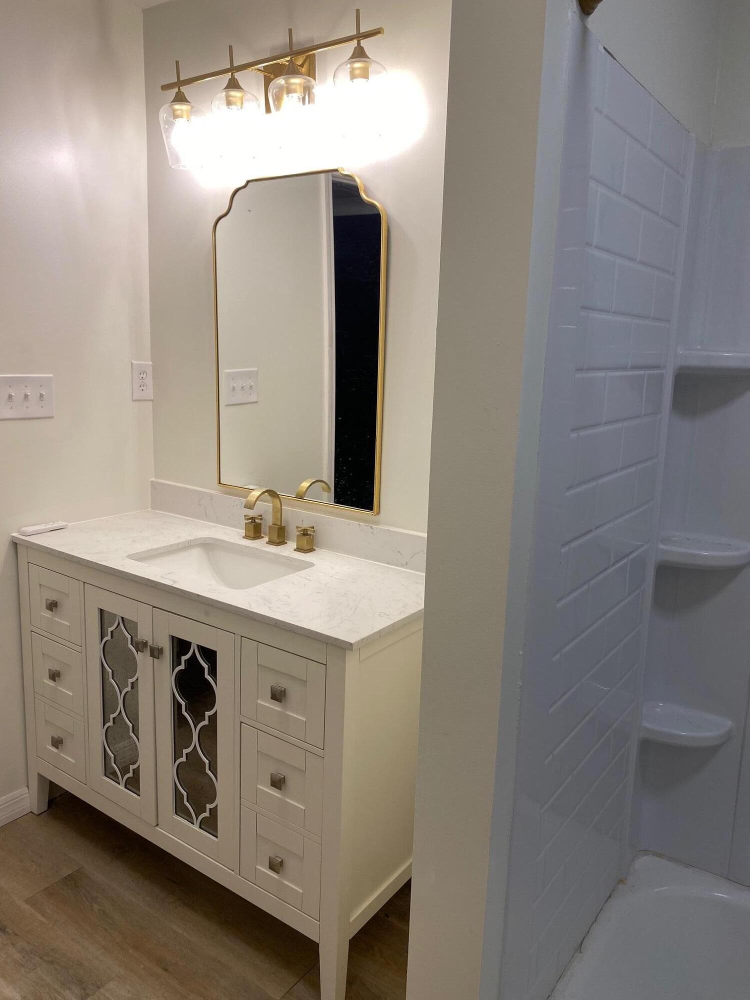 TOWN OF DEFUNIAK SPRINGS - Residential