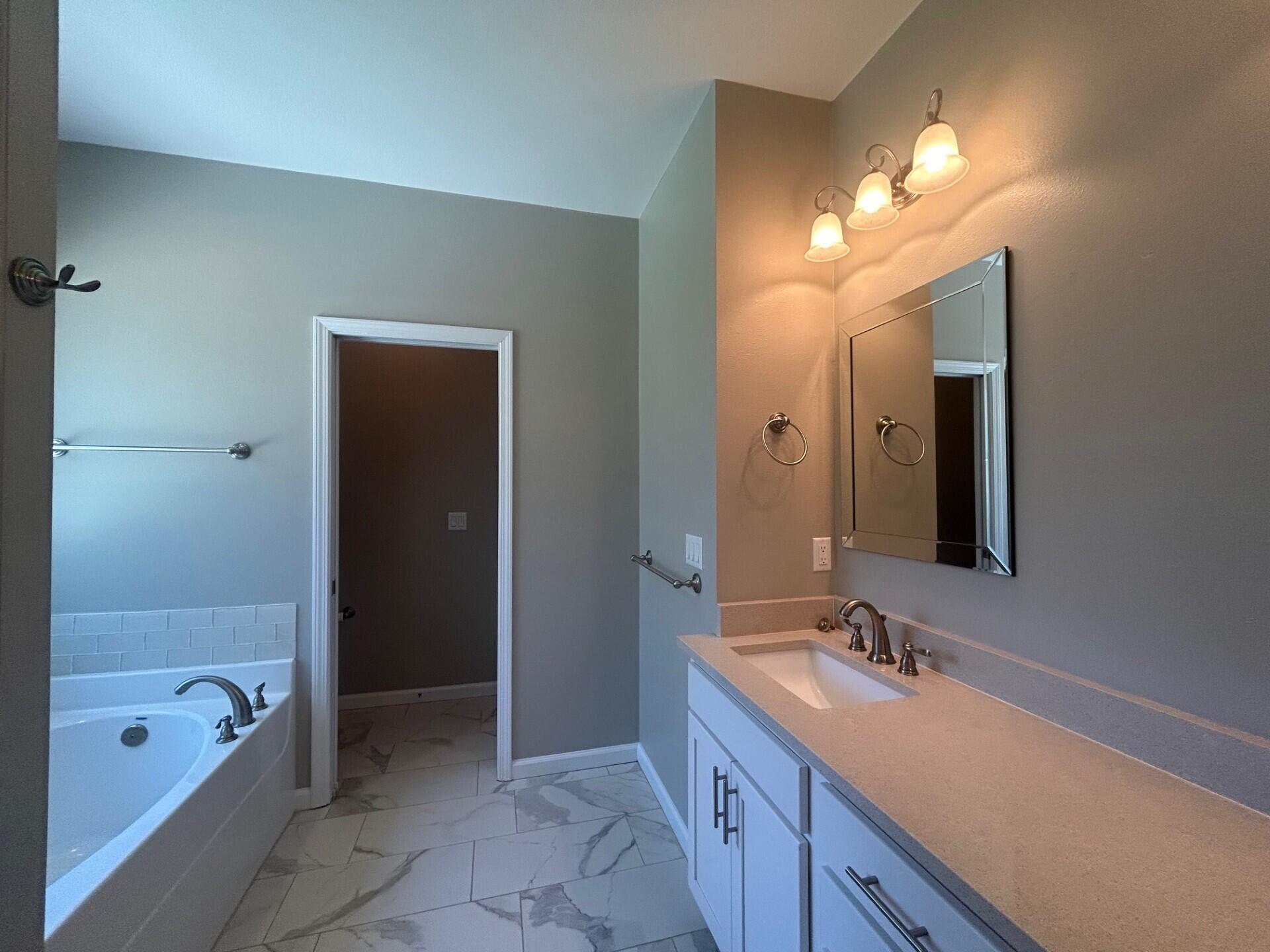 METES & BOUNDS - Residential Lease