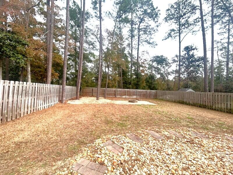 METES & BOUNDS - Residential Lease