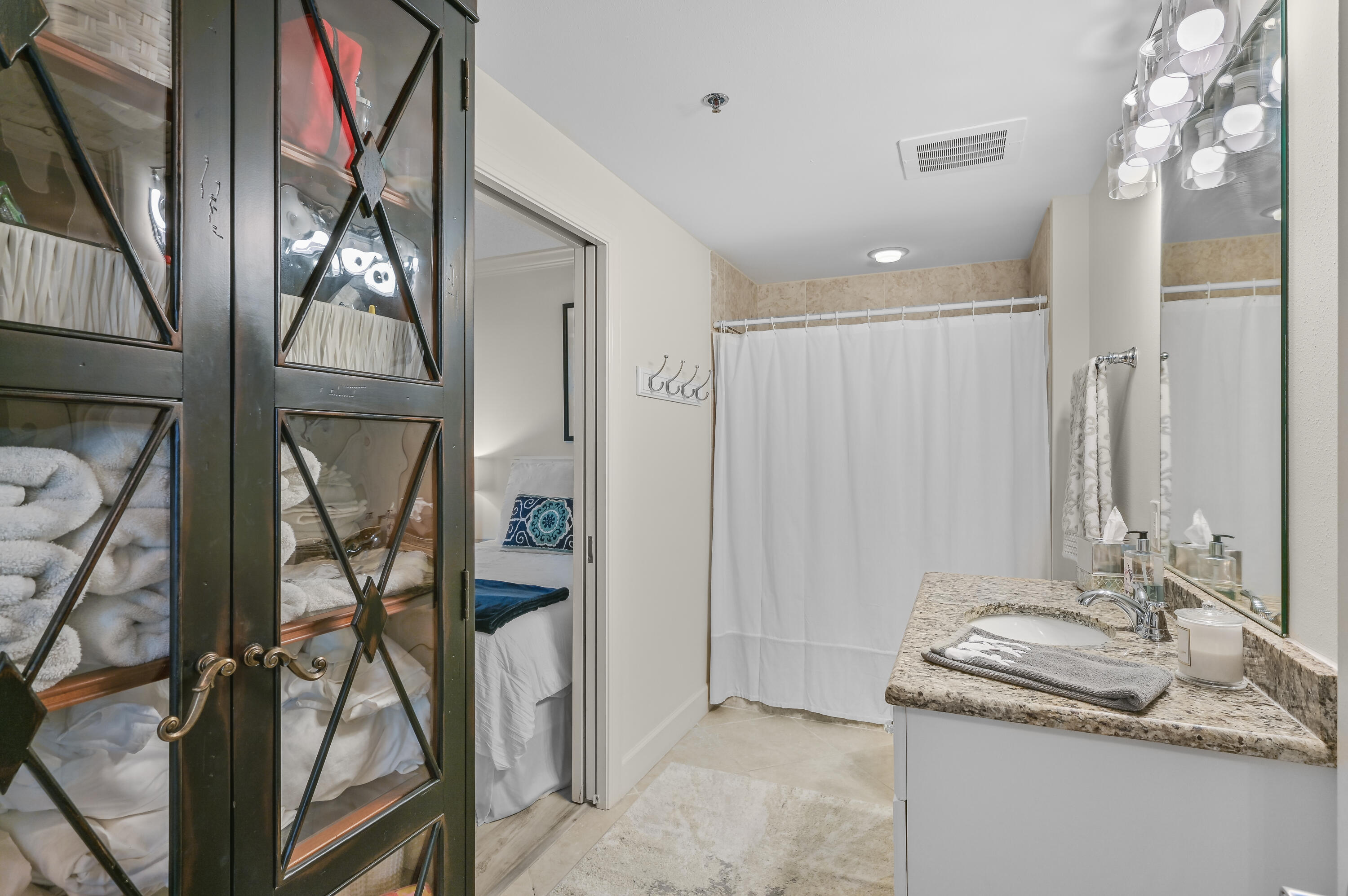 HARBOR LANDING - Residential