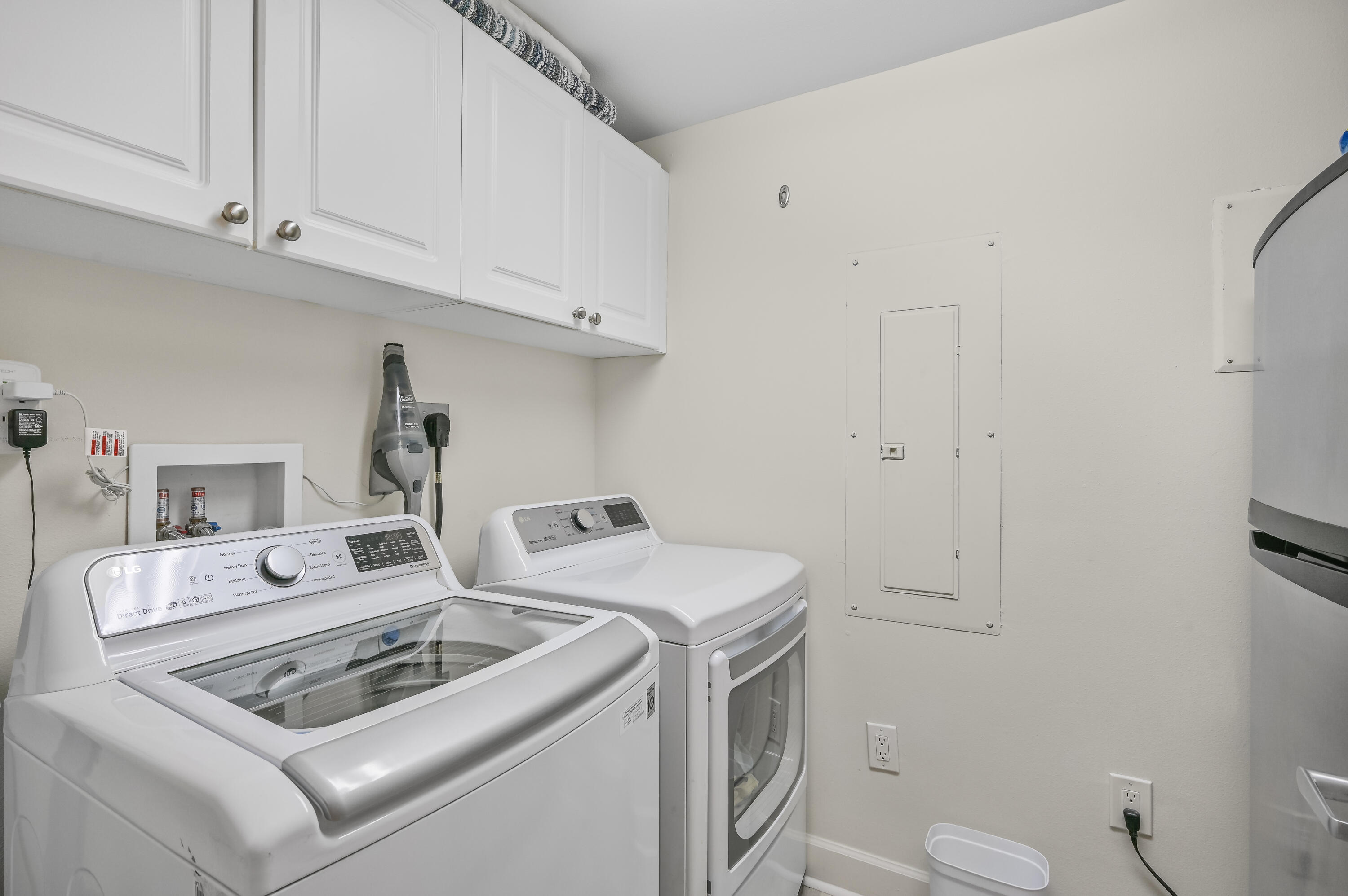 HARBOR LANDING - Residential