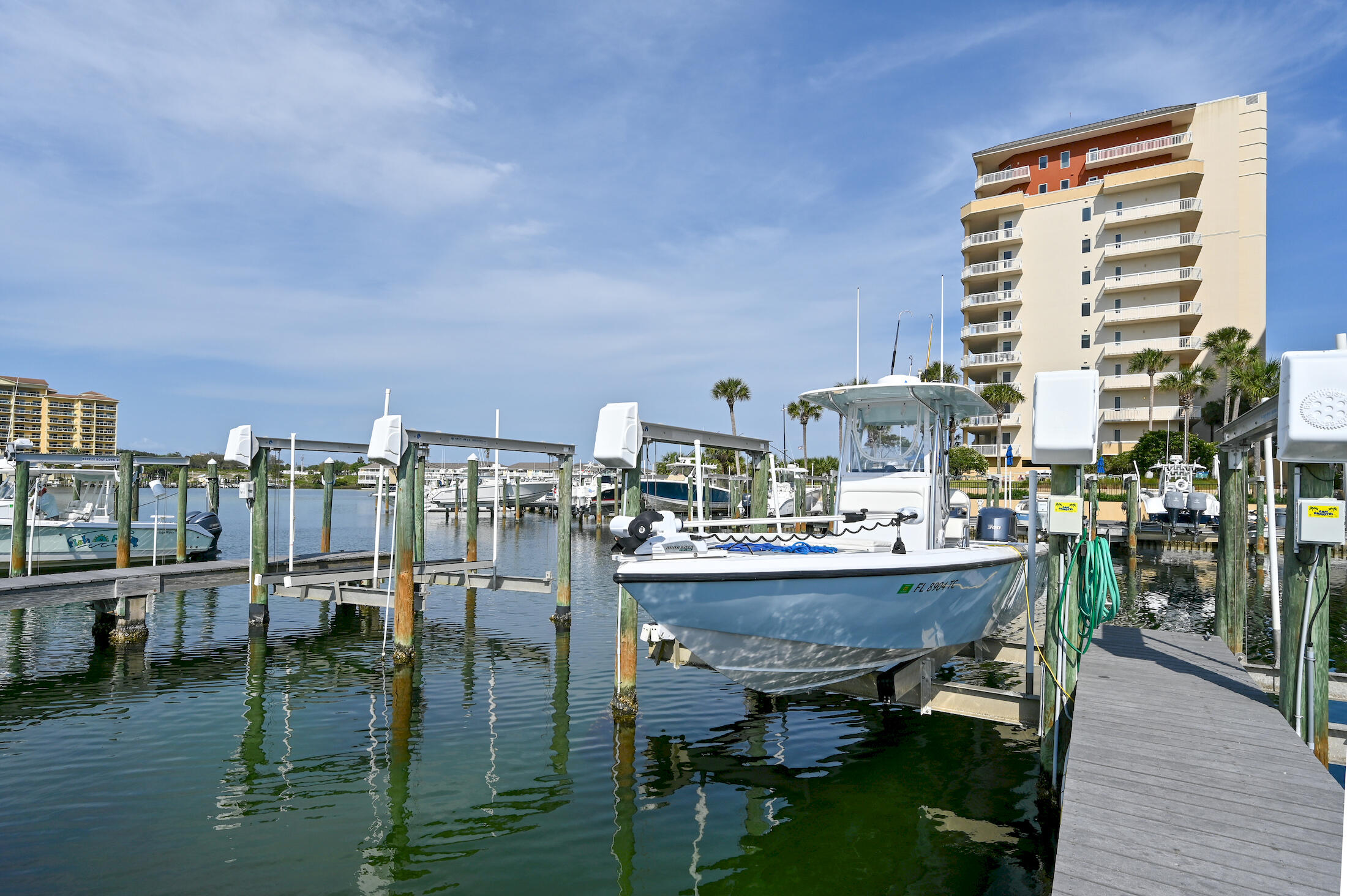 HARBOR LANDING - Residential