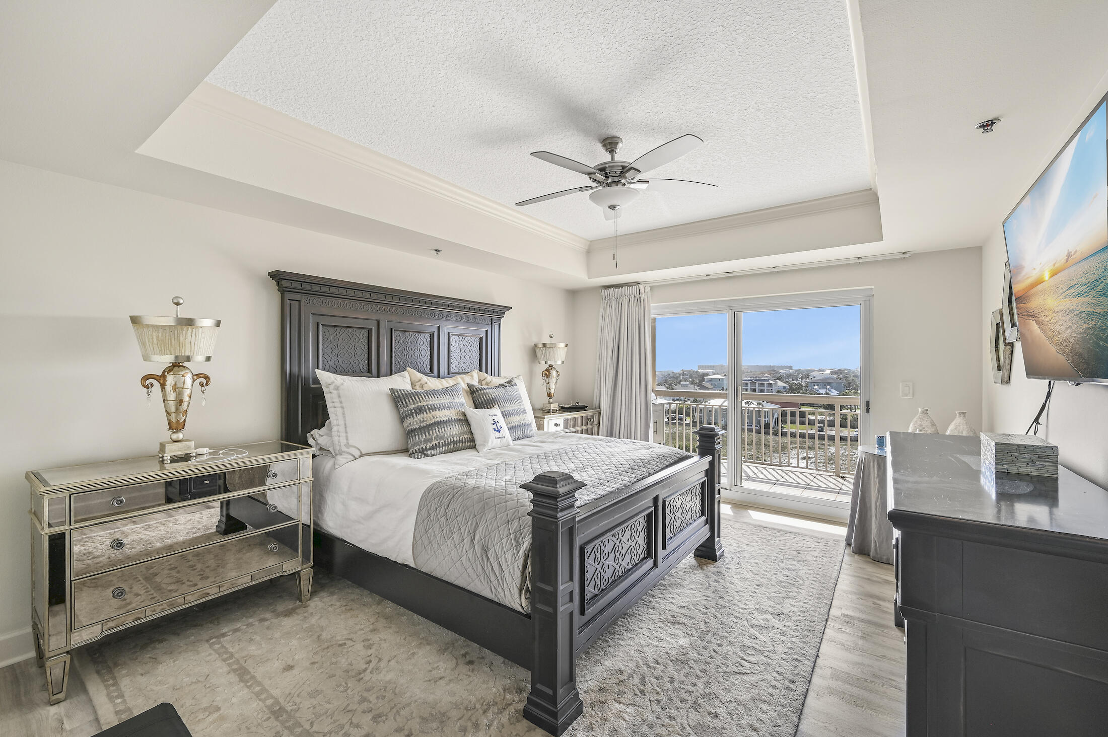 HARBOR LANDING - Residential