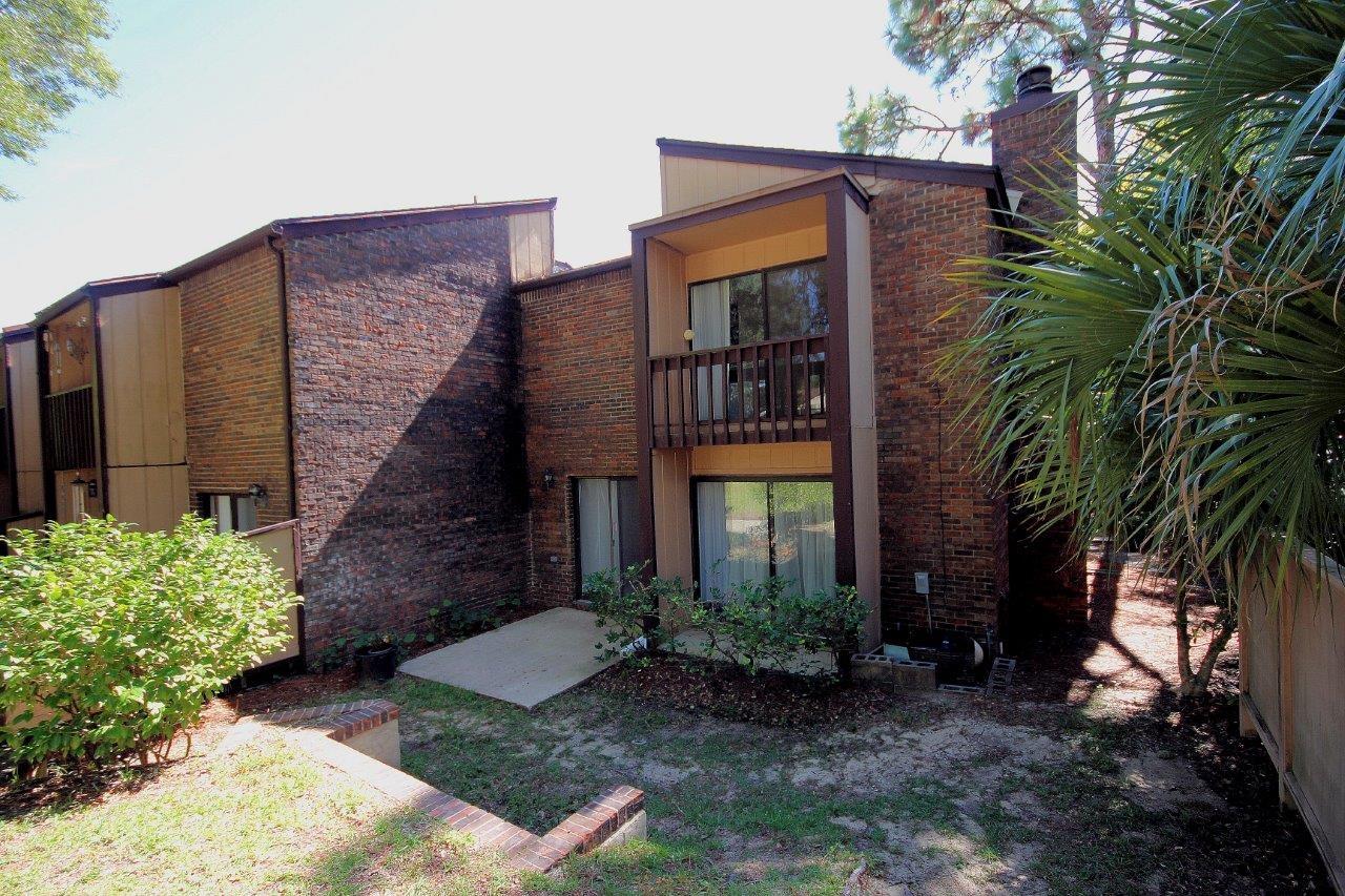 HIDDEN COVE T/H - Residential