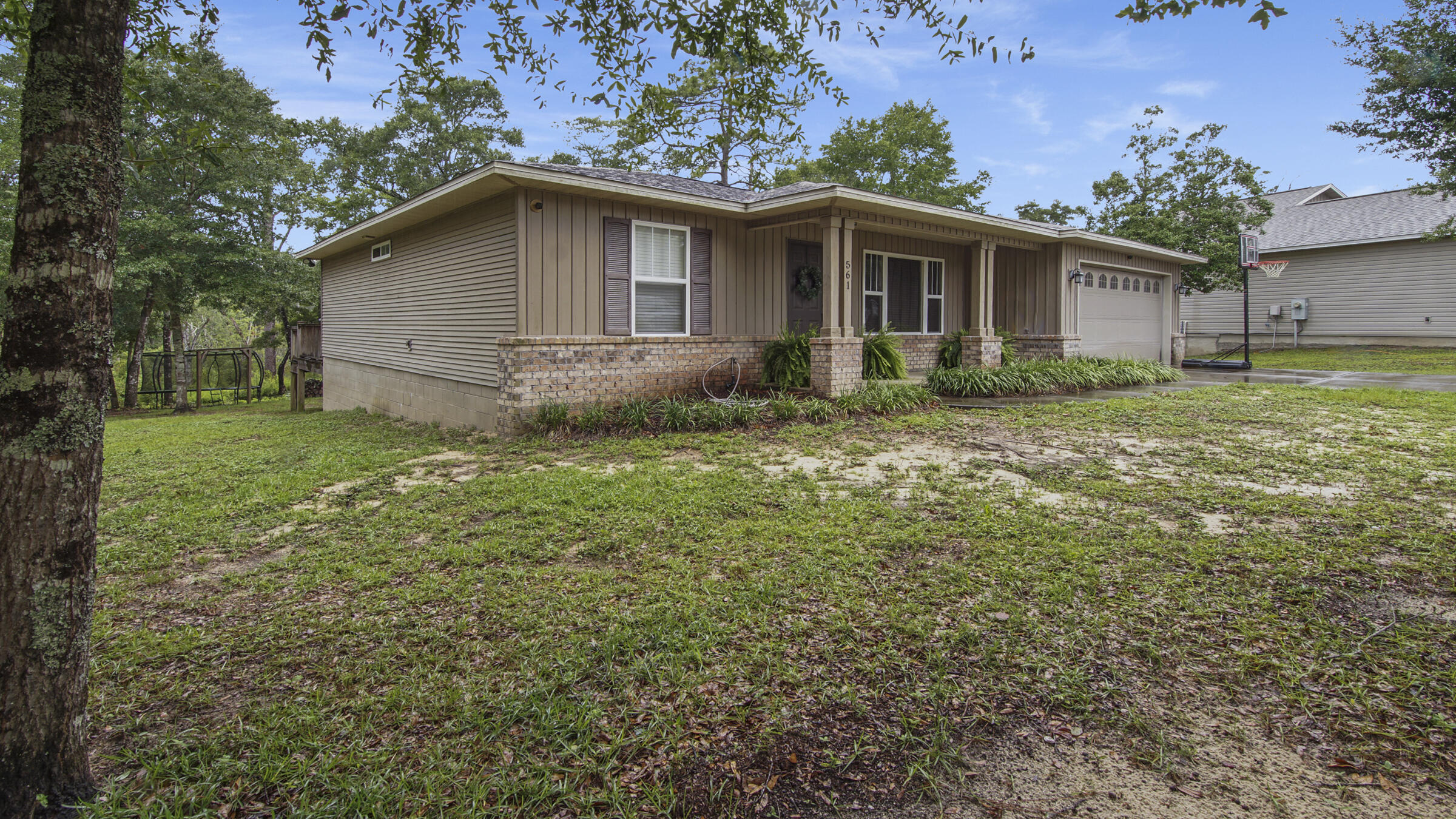 HUNTERS RIDGE - Residential