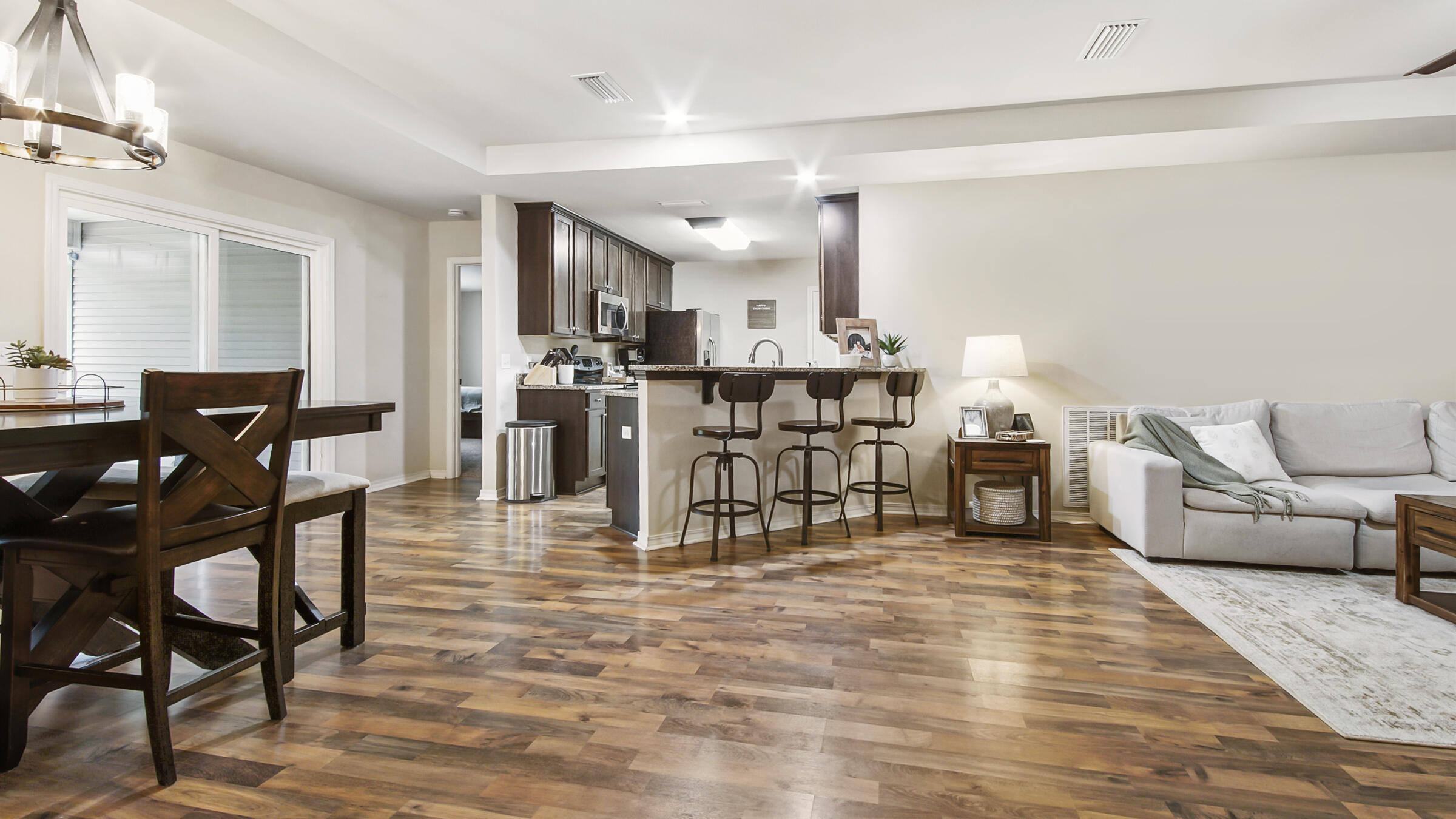 HUNTERS RIDGE - Residential