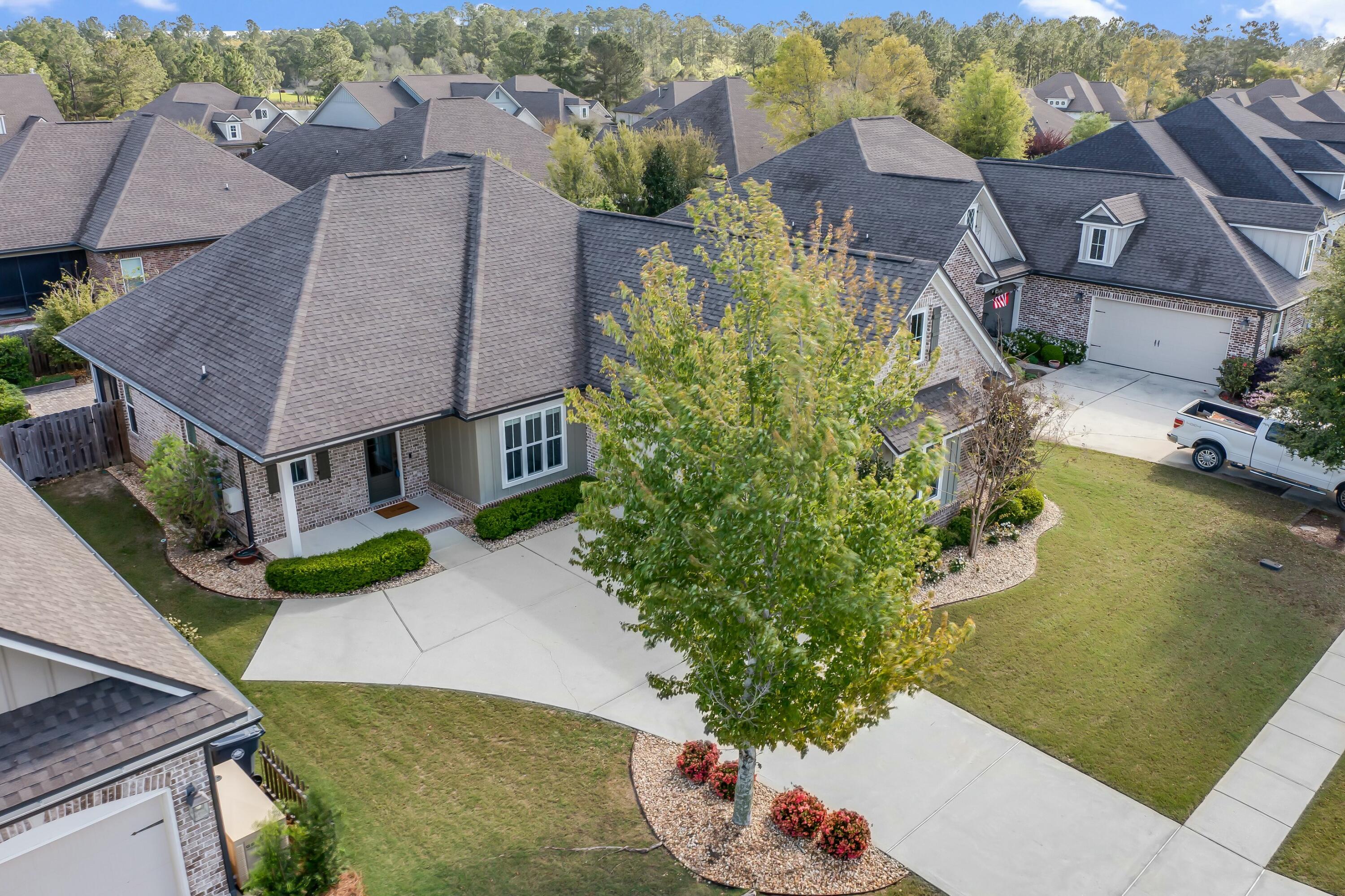 HAMMOCK BAY - Residential