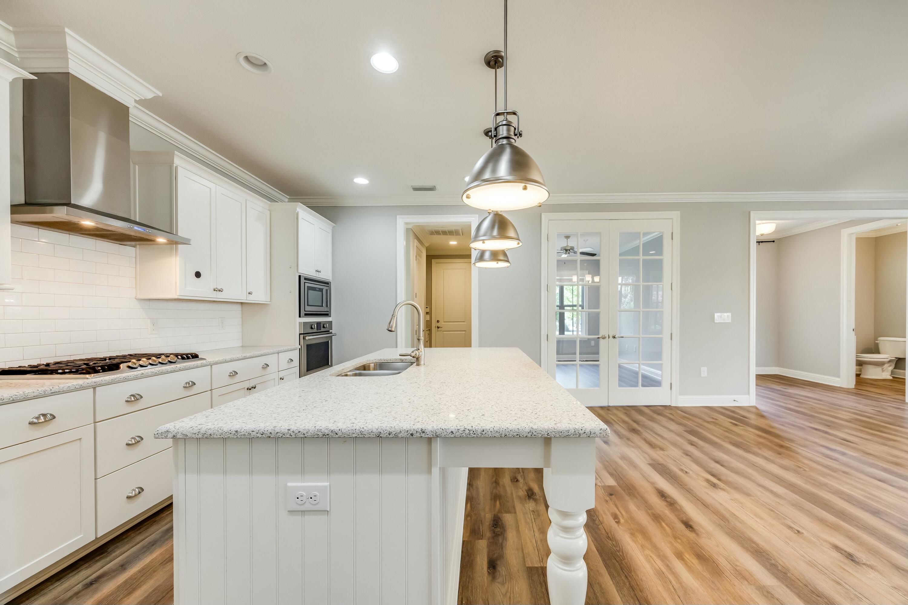 HAMMOCK BAY - Residential