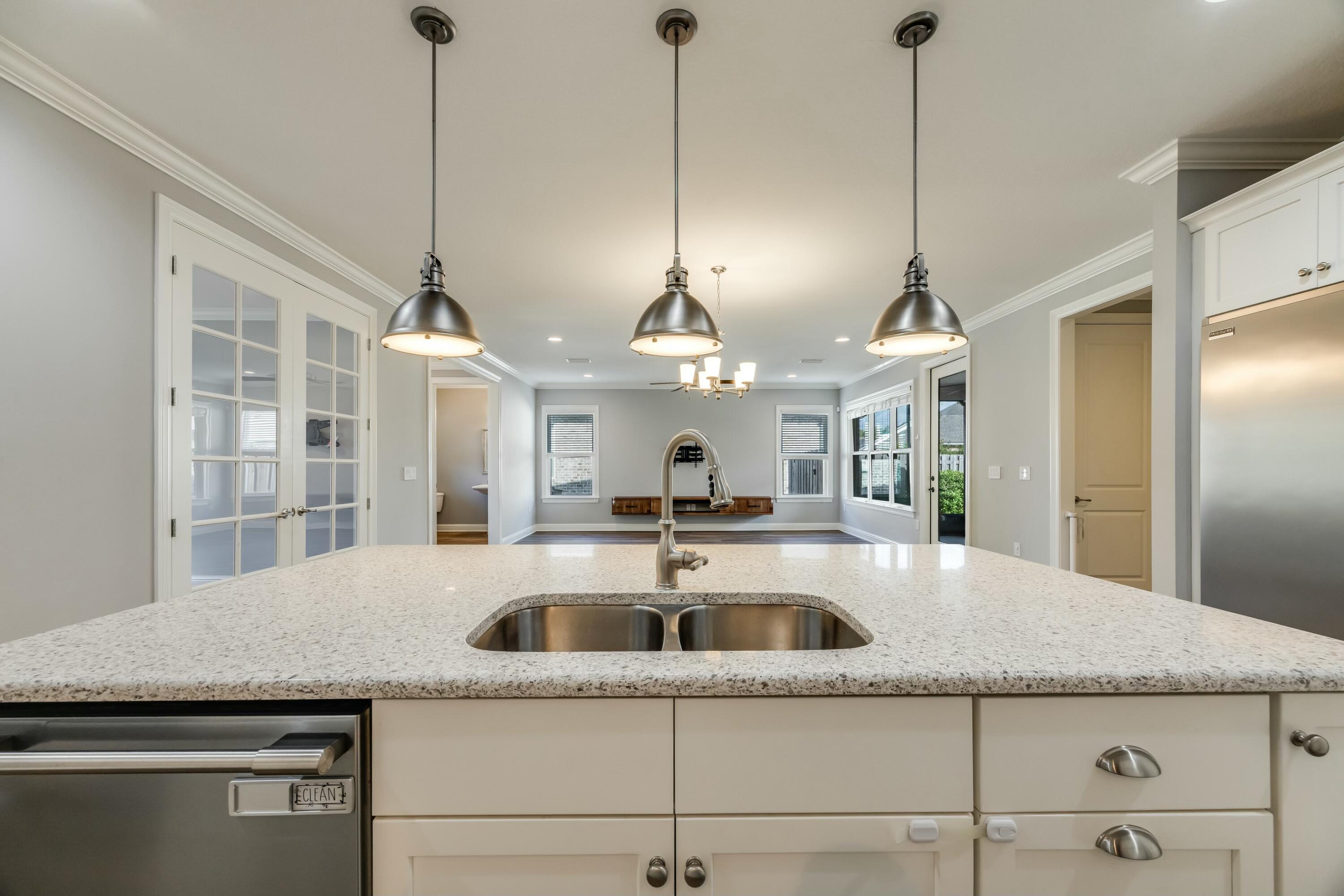 HAMMOCK BAY - Residential