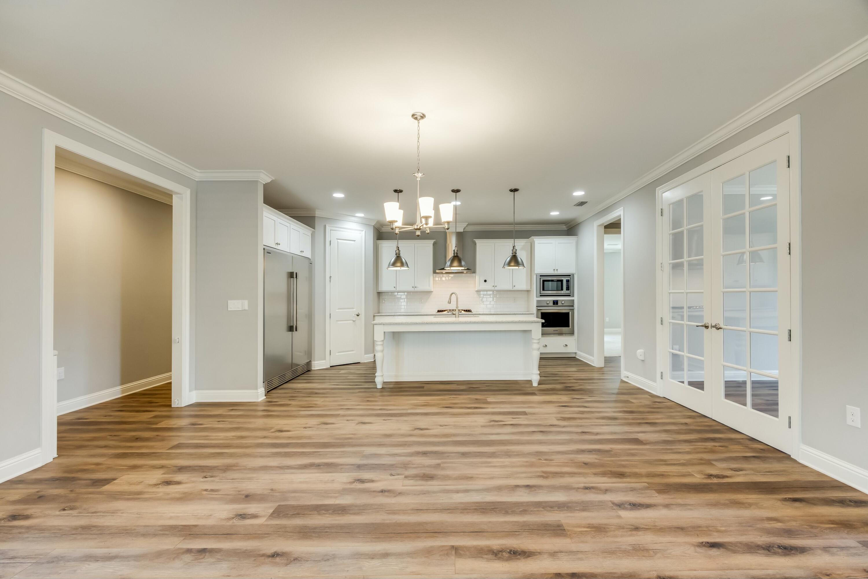 HAMMOCK BAY - Residential