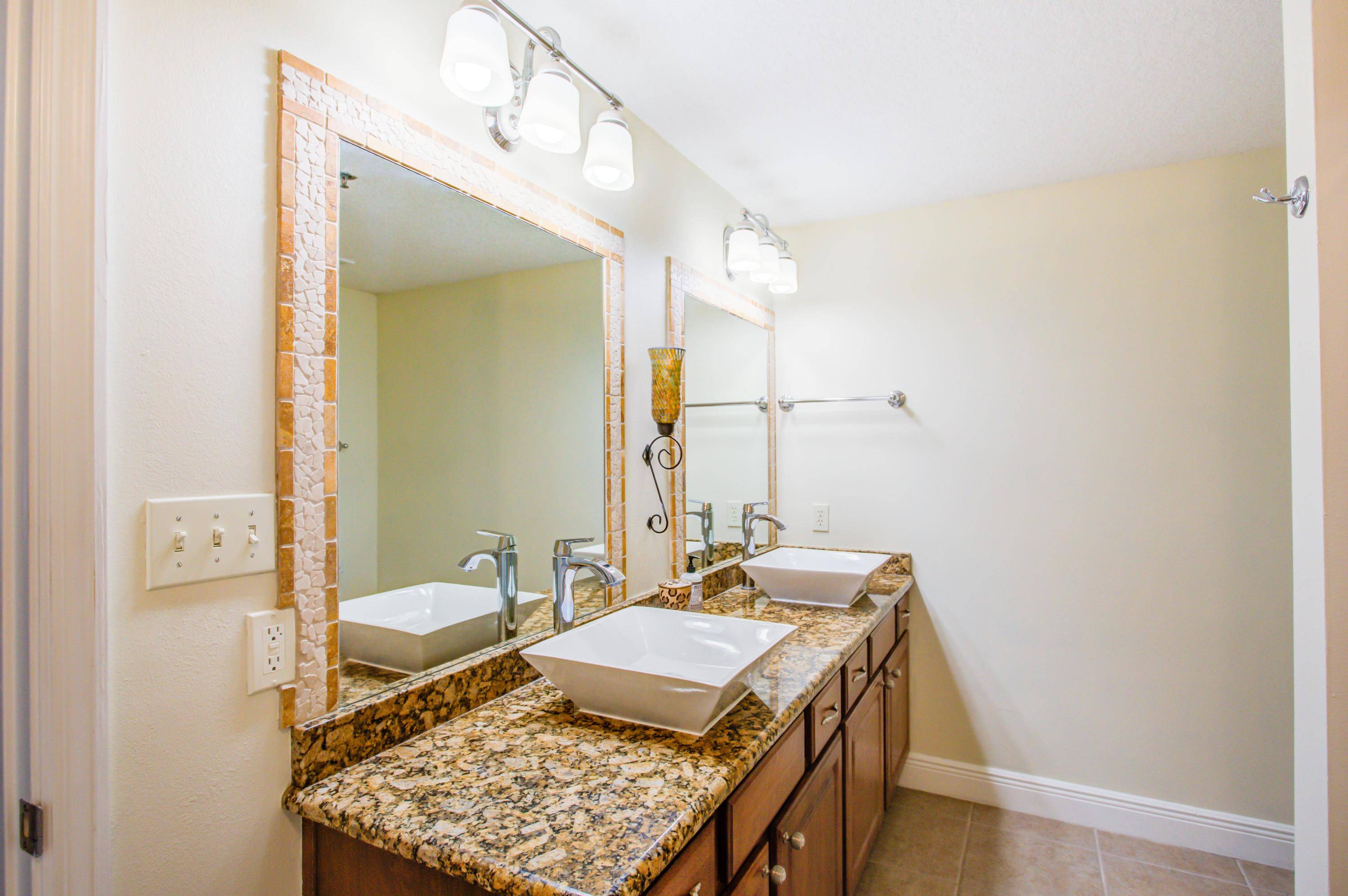 ARIEL DUNES - Residential