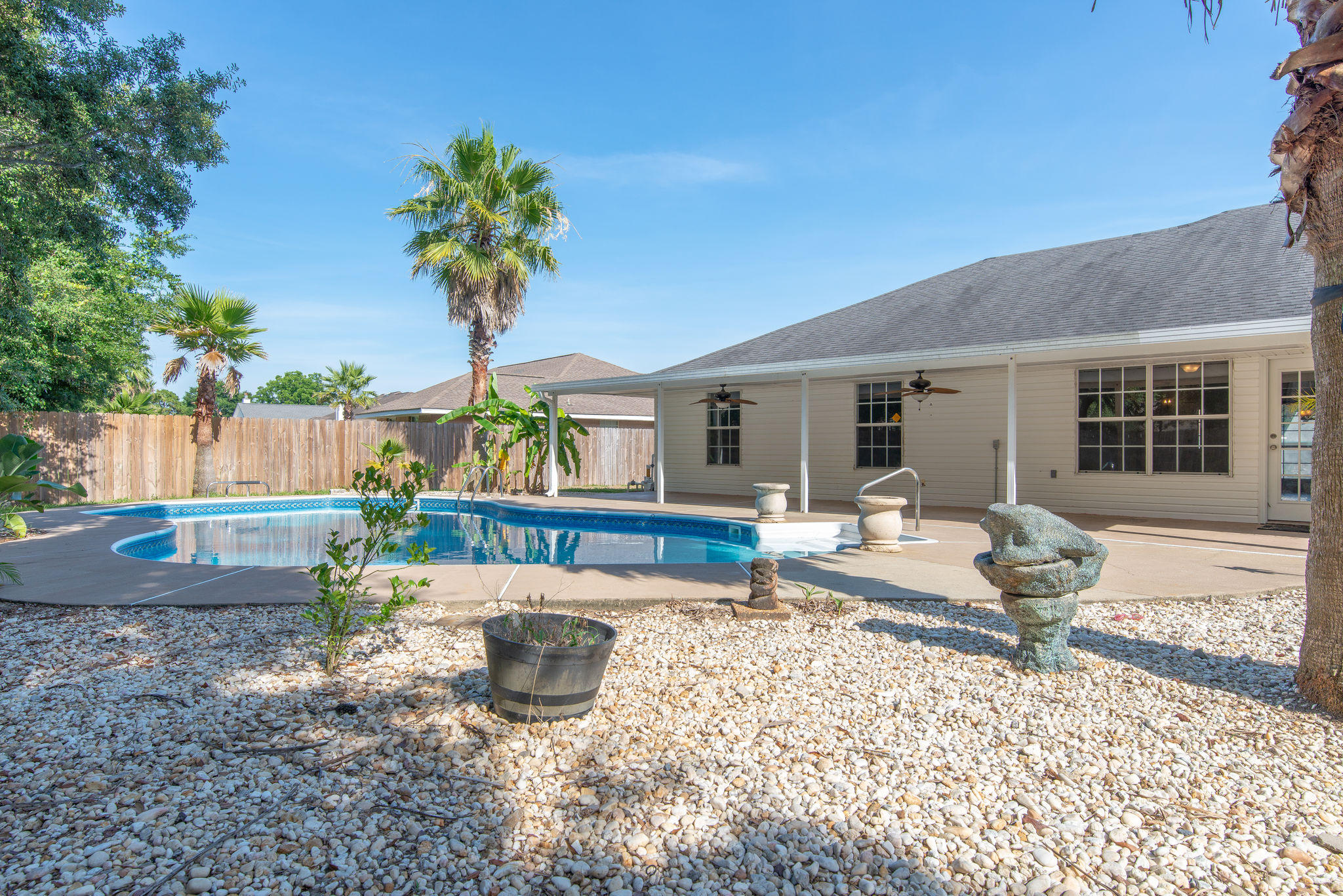 BLUE MOON ESTATES - Residential