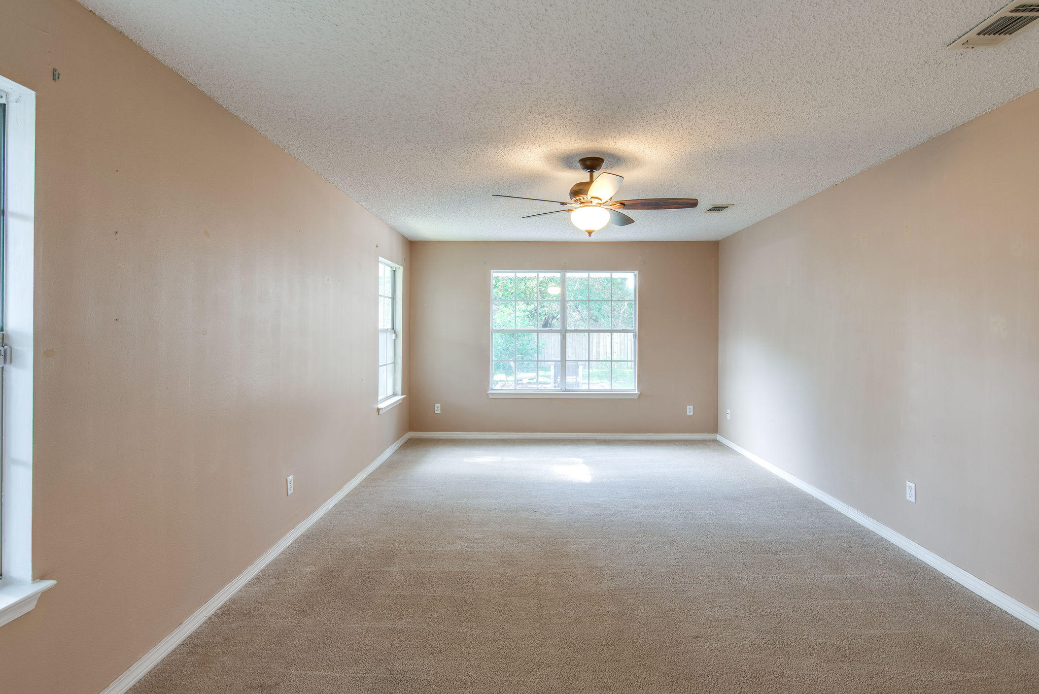 BLUE MOON ESTATES - Residential