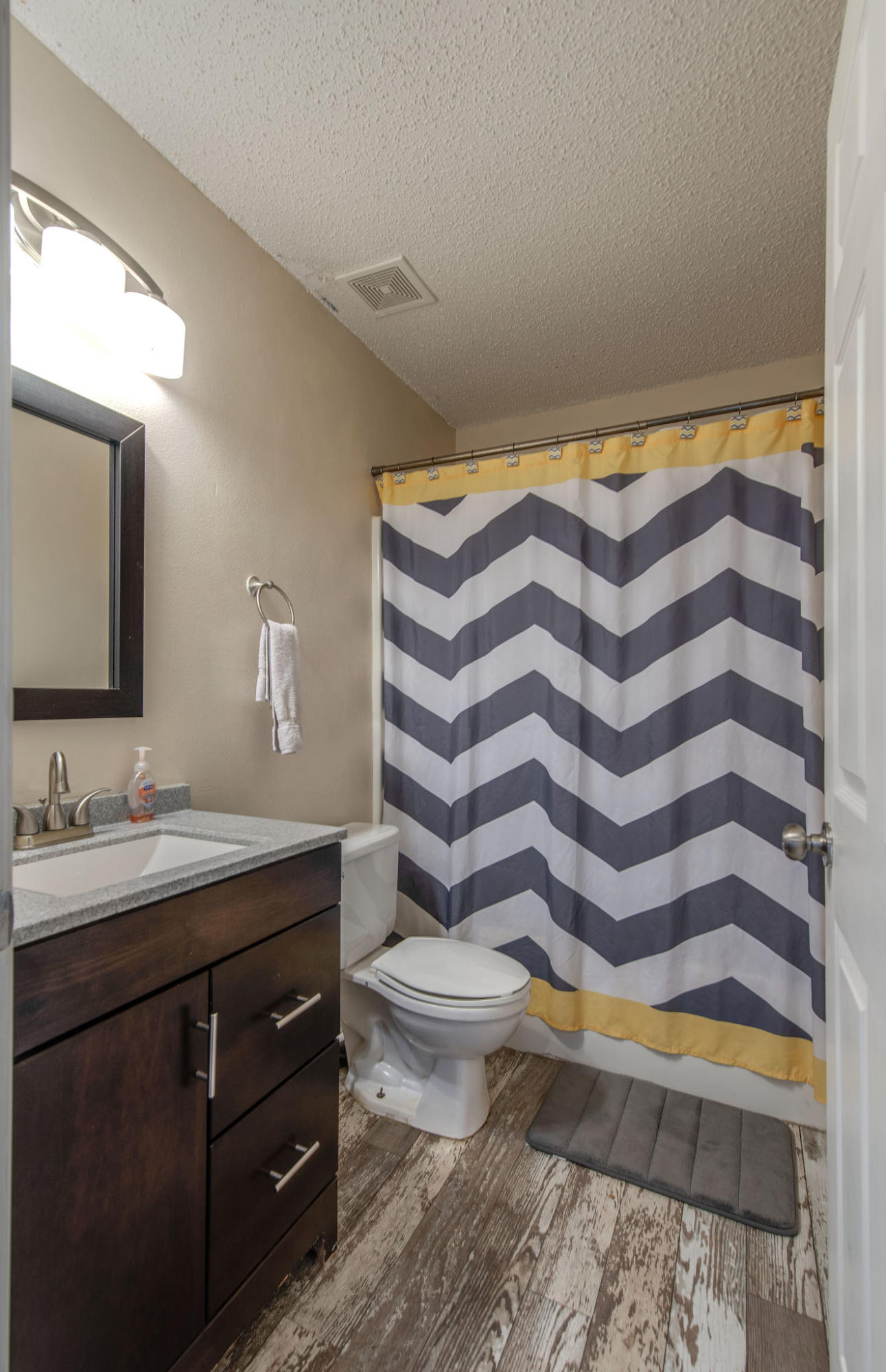 BLUE MOON ESTATES - Residential