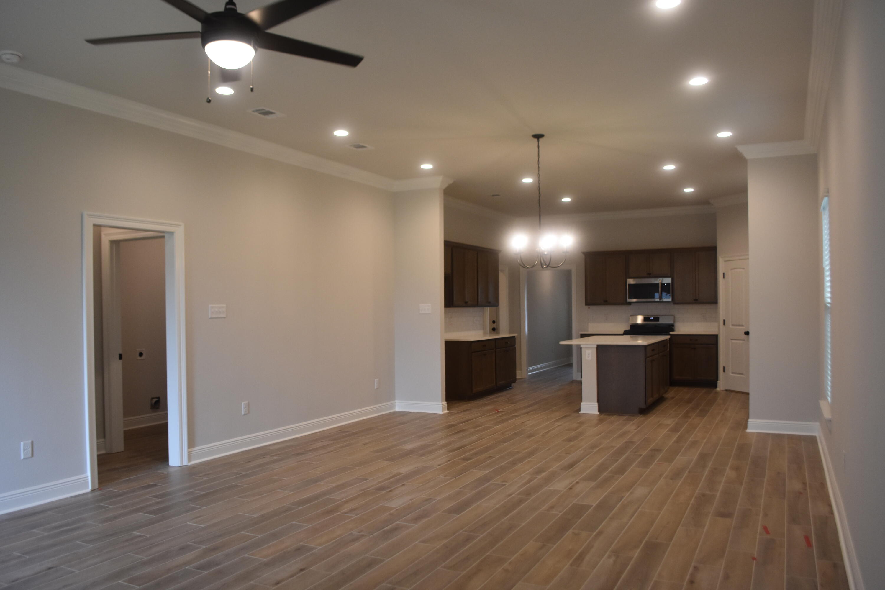 THE BLUFFS AT LAFAYETTE - Residential Lease