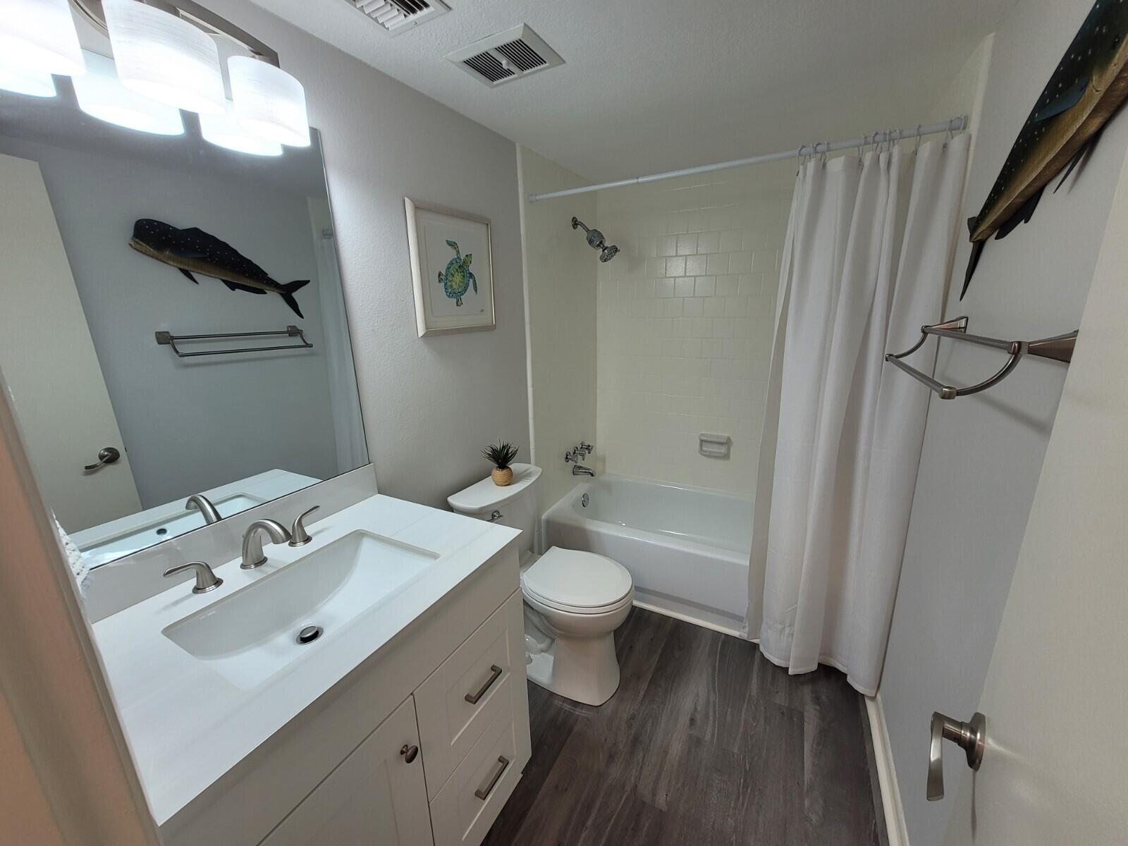 CENTURY PARK WEST - Residential Lease