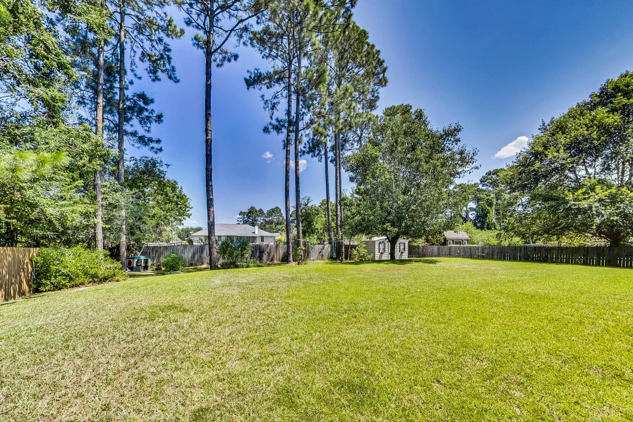 HOLLEY BY THE SEA, 1ST ADD - Residential