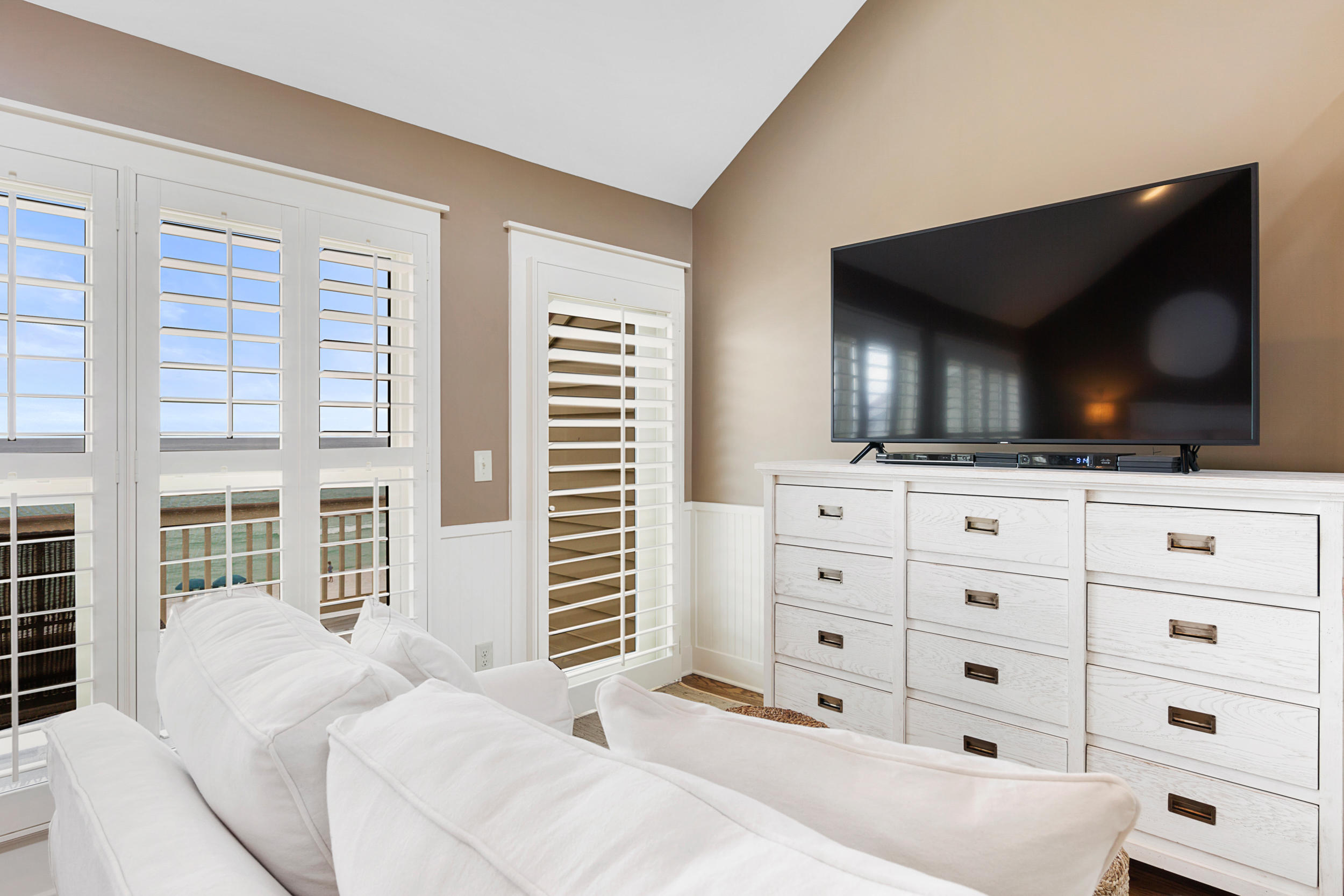 GREENREEF T/H PH 2 - Residential