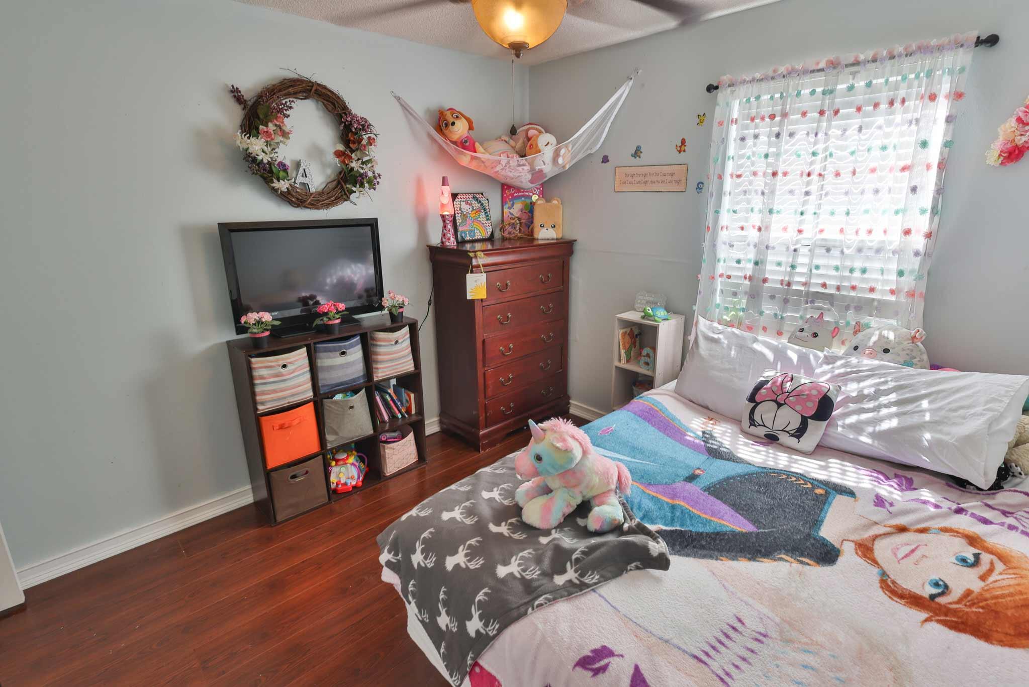 WOODLAND PARK ESTATES - Residential