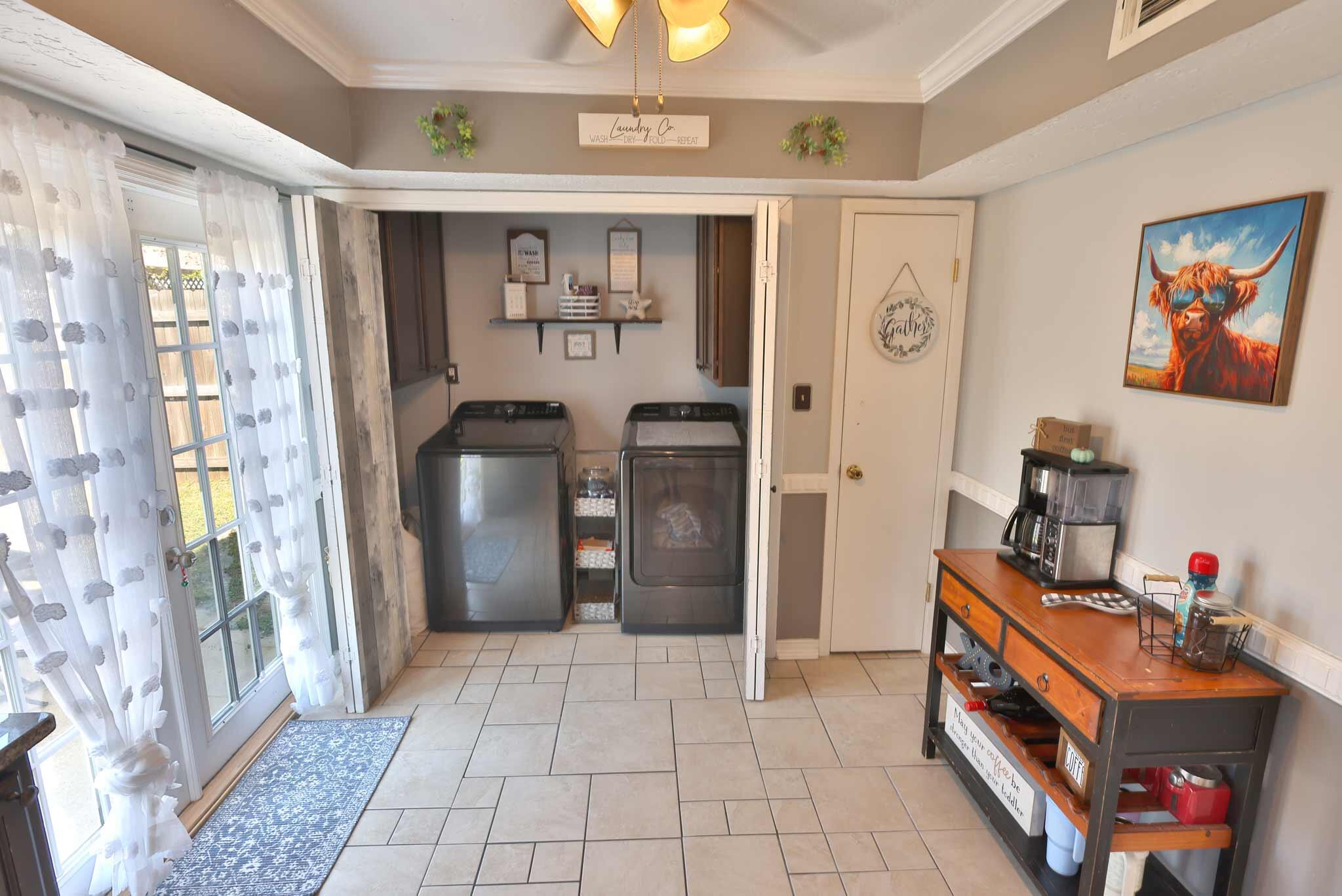 WOODLAND PARK ESTATES - Residential