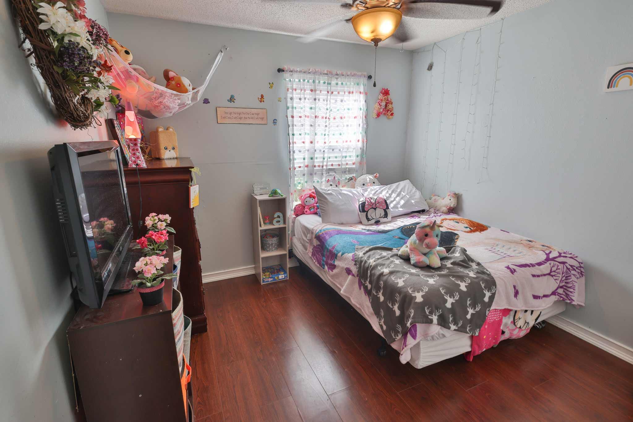 WOODLAND PARK ESTATES - Residential