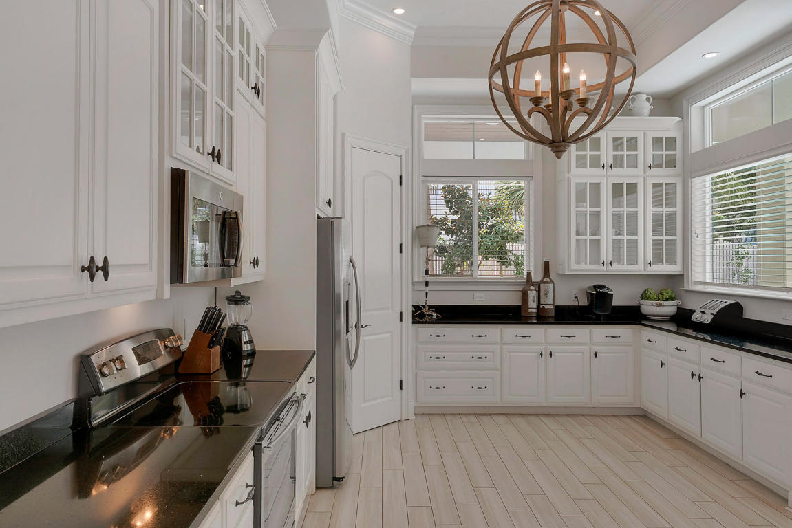FRANGISTA BEACH 1ST ADDN - Residential