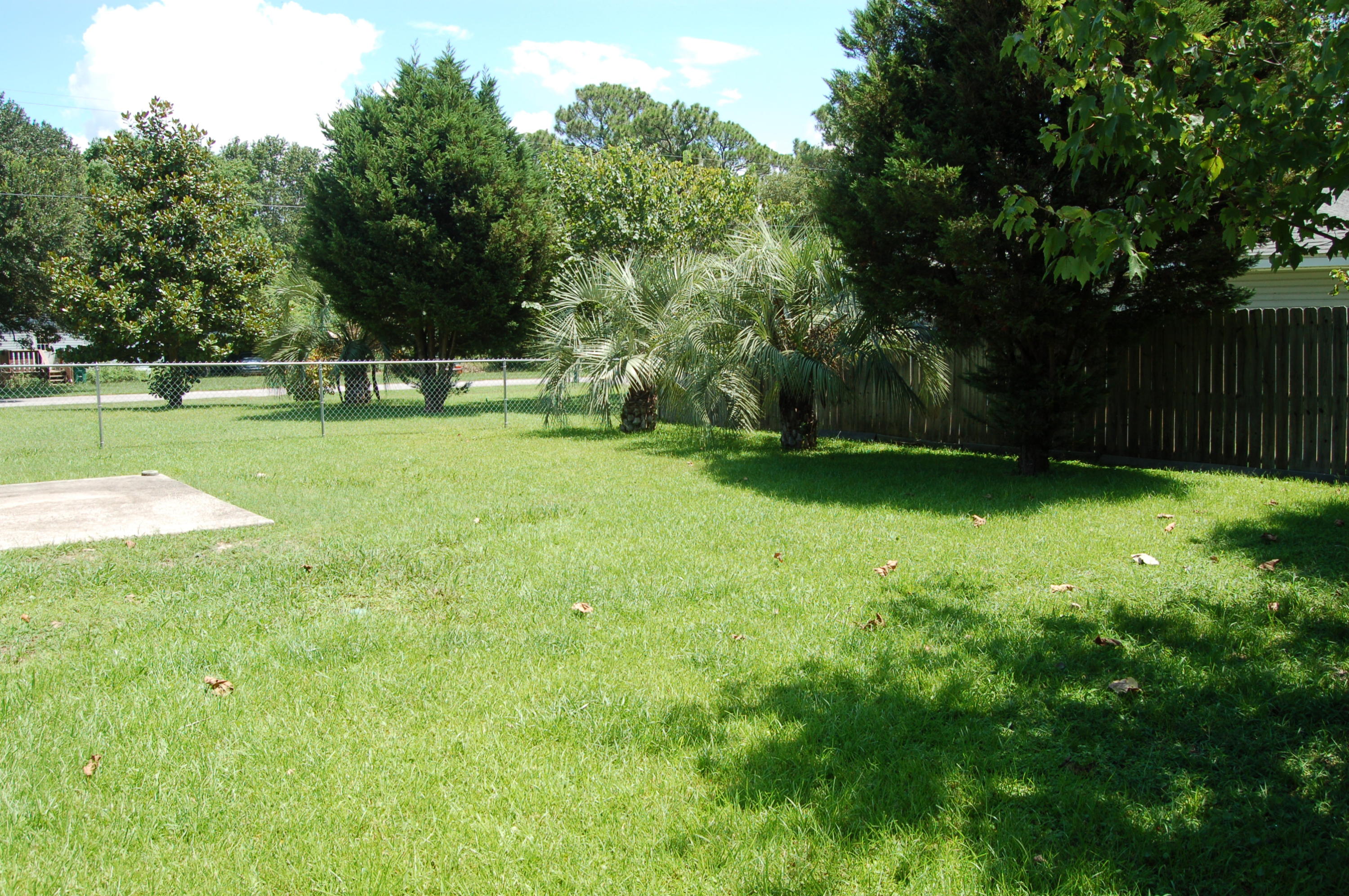 NAVARRE S/D 2ND ADDN - Residential