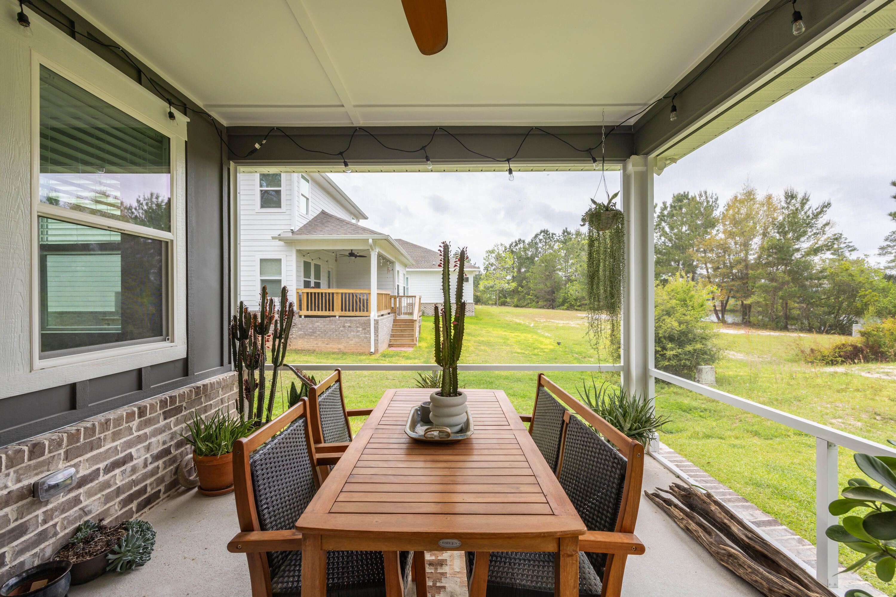 LAGRANGE LANDING - Residential