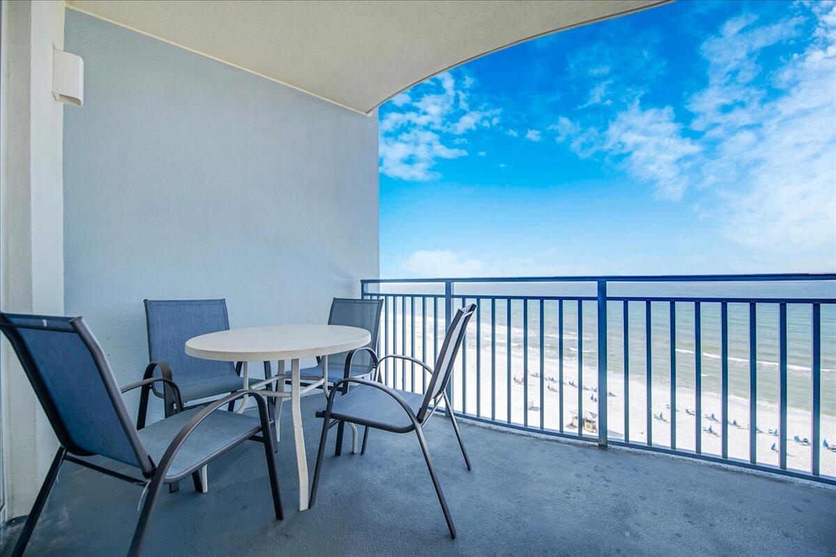 Sterling Breeze - Residential